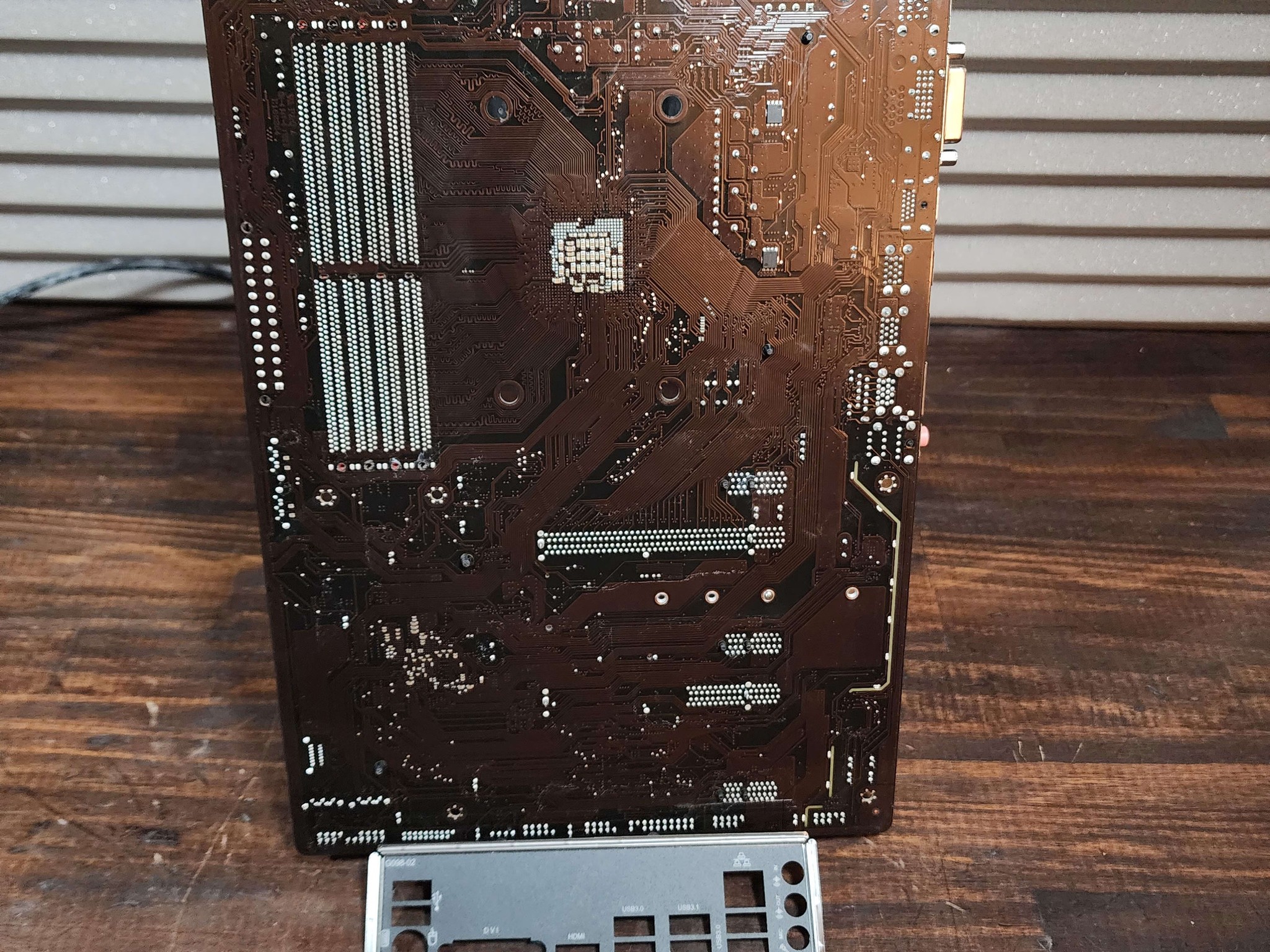 Gigabyte GA-AB350-Gaming *for parts*