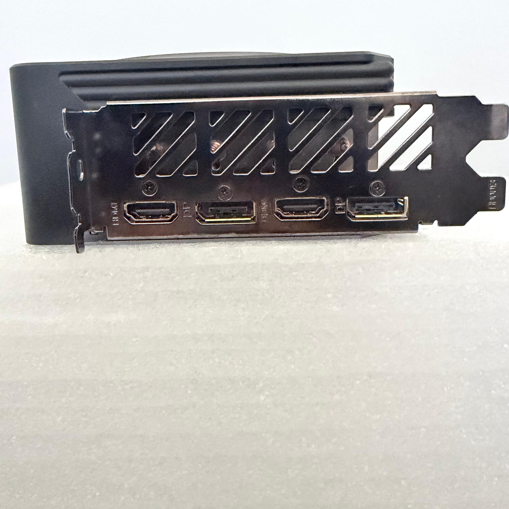 Gigabyte Radeon RX 7800 XT GAMING OC 16G