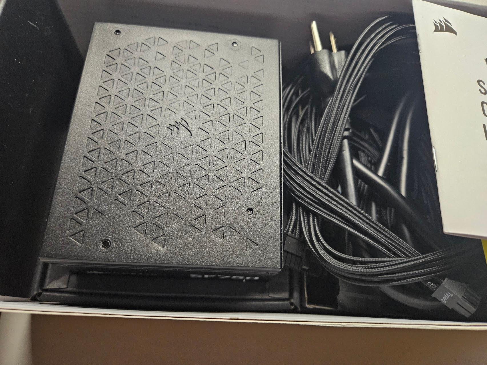 Corsair SF750
