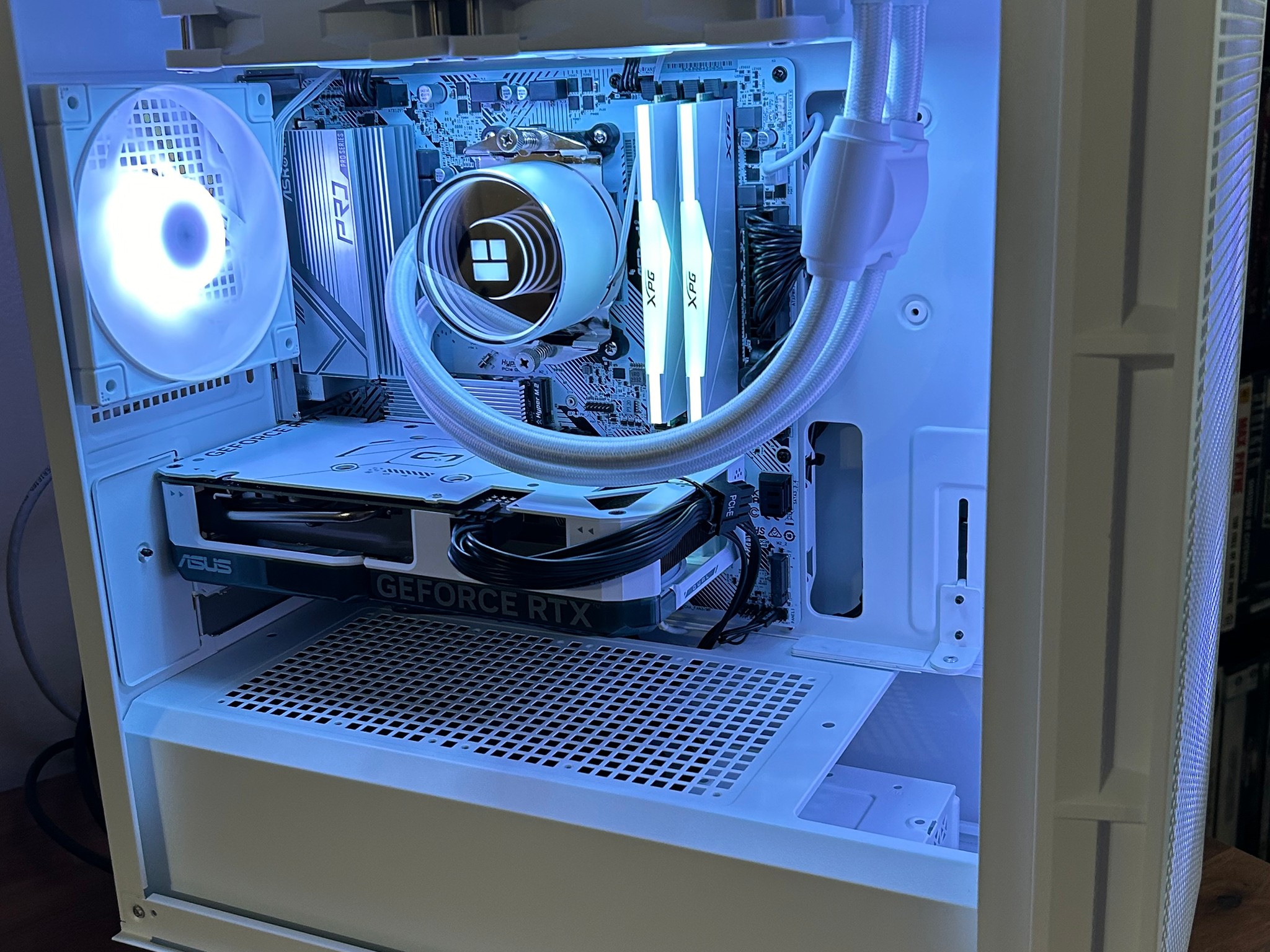 **WEEKEND SALE** RTX 4060ti | Ryzen 5 5600 | 1TB SSD | WiFi | The Sentinel