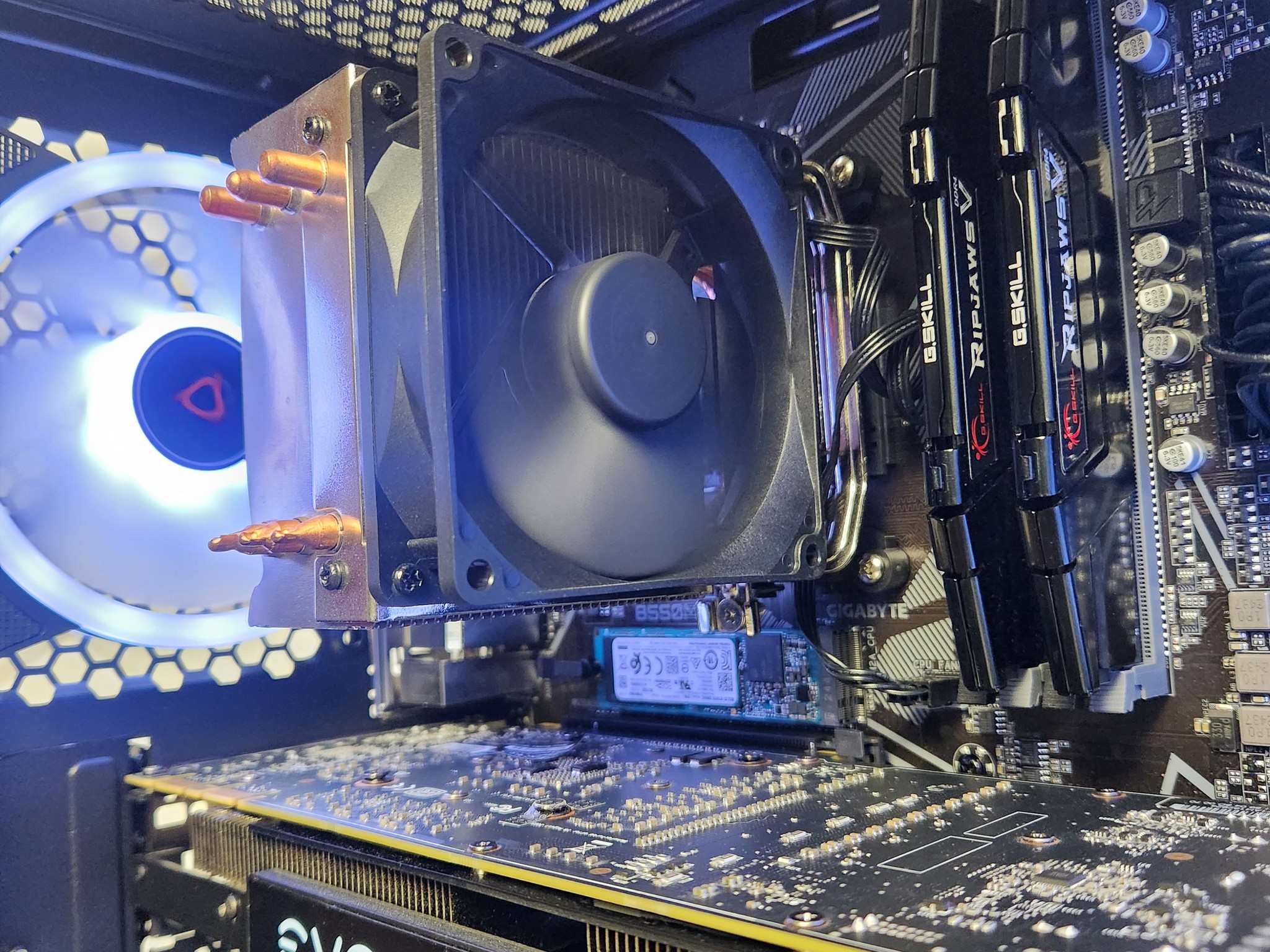 GTX 1070TI | Ryzen 5 3500X | 16GB DDR4 | 512GB SSD | Windows 11