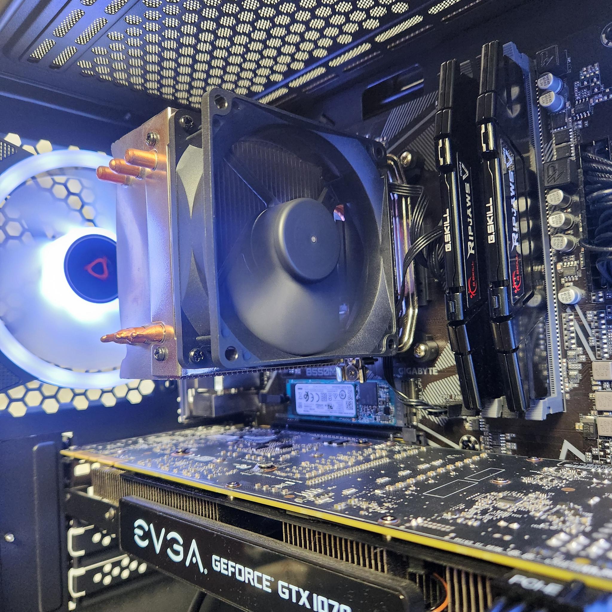 GTX 1070TI | Ryzen 5 3500X | 16GB DDR4 | 512GB SSD | Windows 11