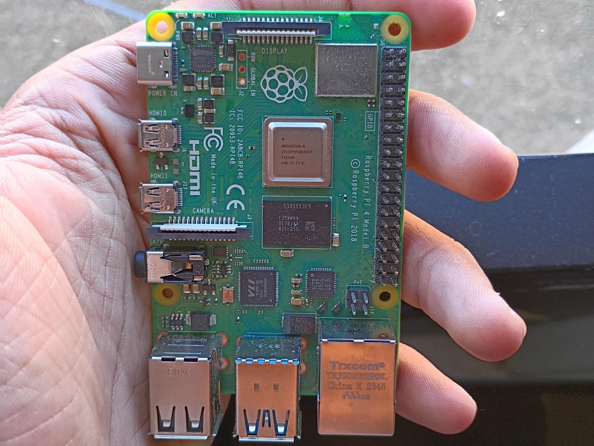 Raspberry pi 4 model b
