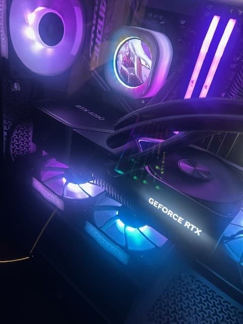 GeForce RTX 4090 Founders Edition Dual Fan 24GB GDDR6X PCIe 4.0 Graphics Card