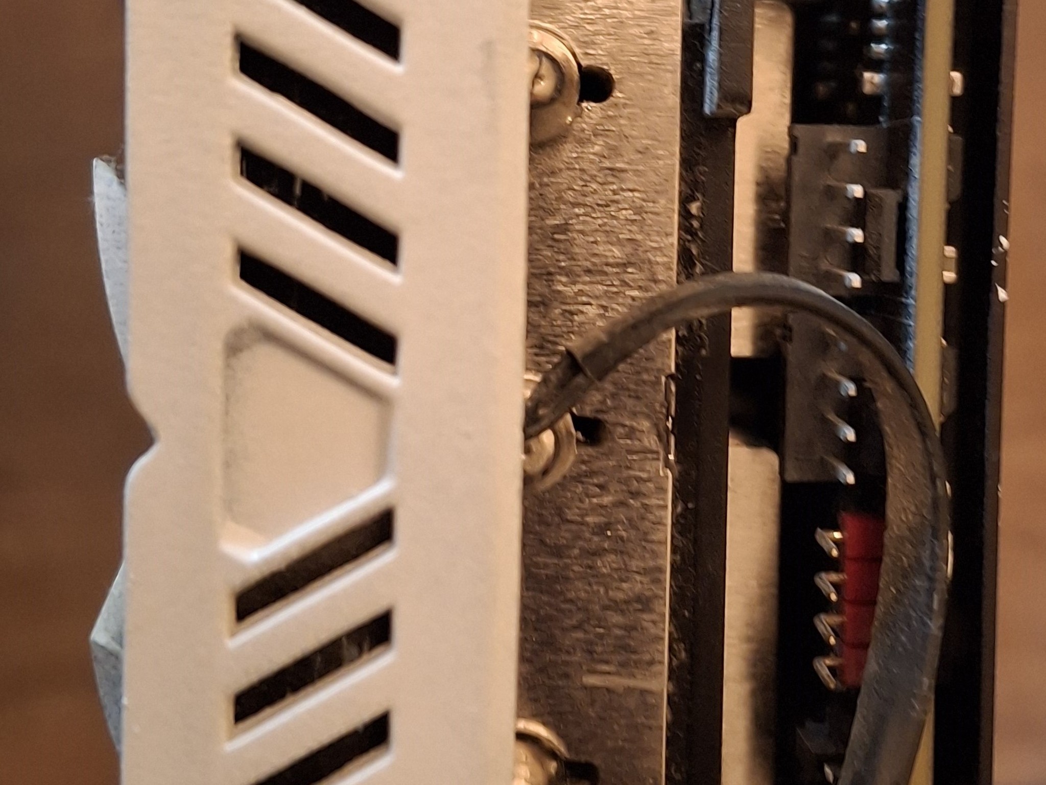 ASUS NVIDIA GeForce RTX 2060 & ASUS ROG Strix 2070 Graphics Cards