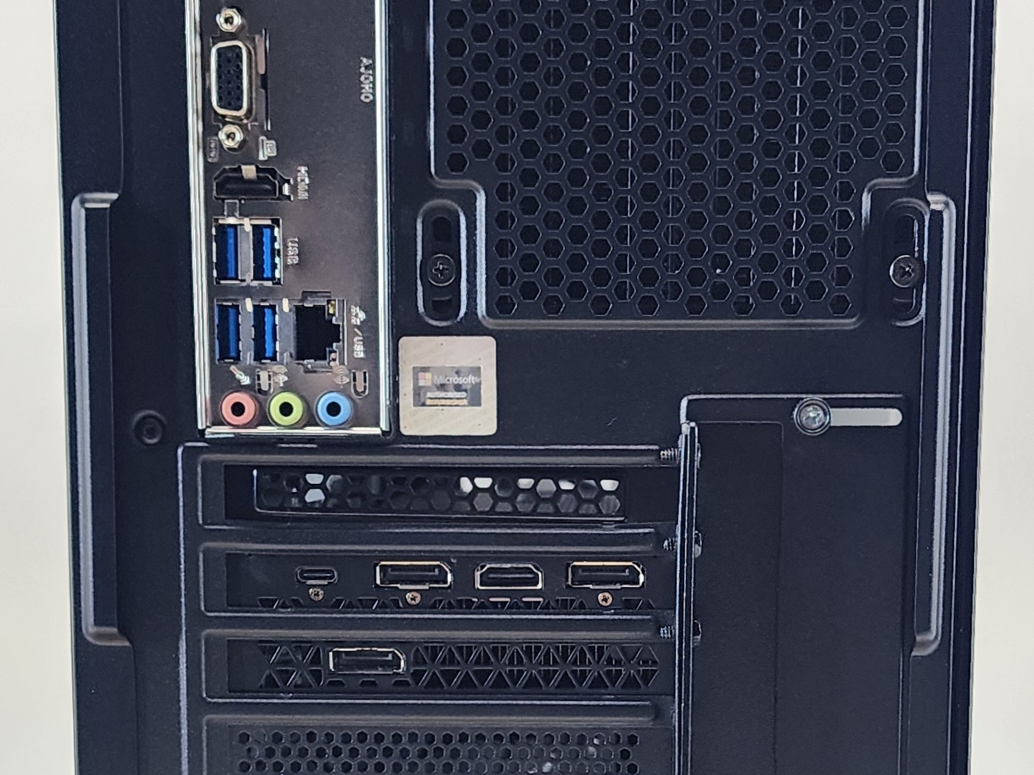 Gaming PC Ryzen 5 5500 16GB RAM 512GB SSD + 1TB HDD RTX 2070 SUPER 8GB Win11 PC