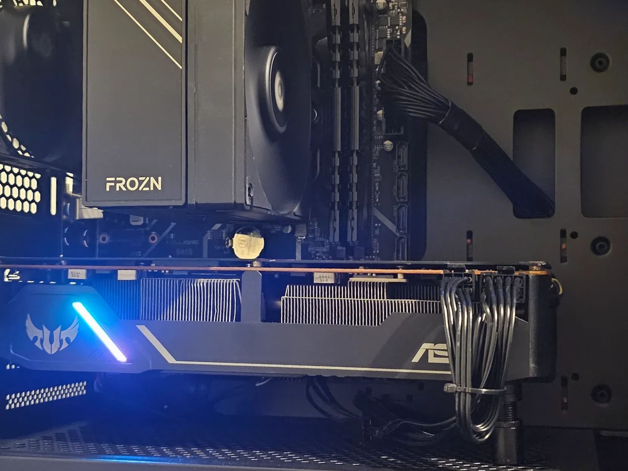 Ryzen 5 3600 RX 5700 8GB Low Profile all black build