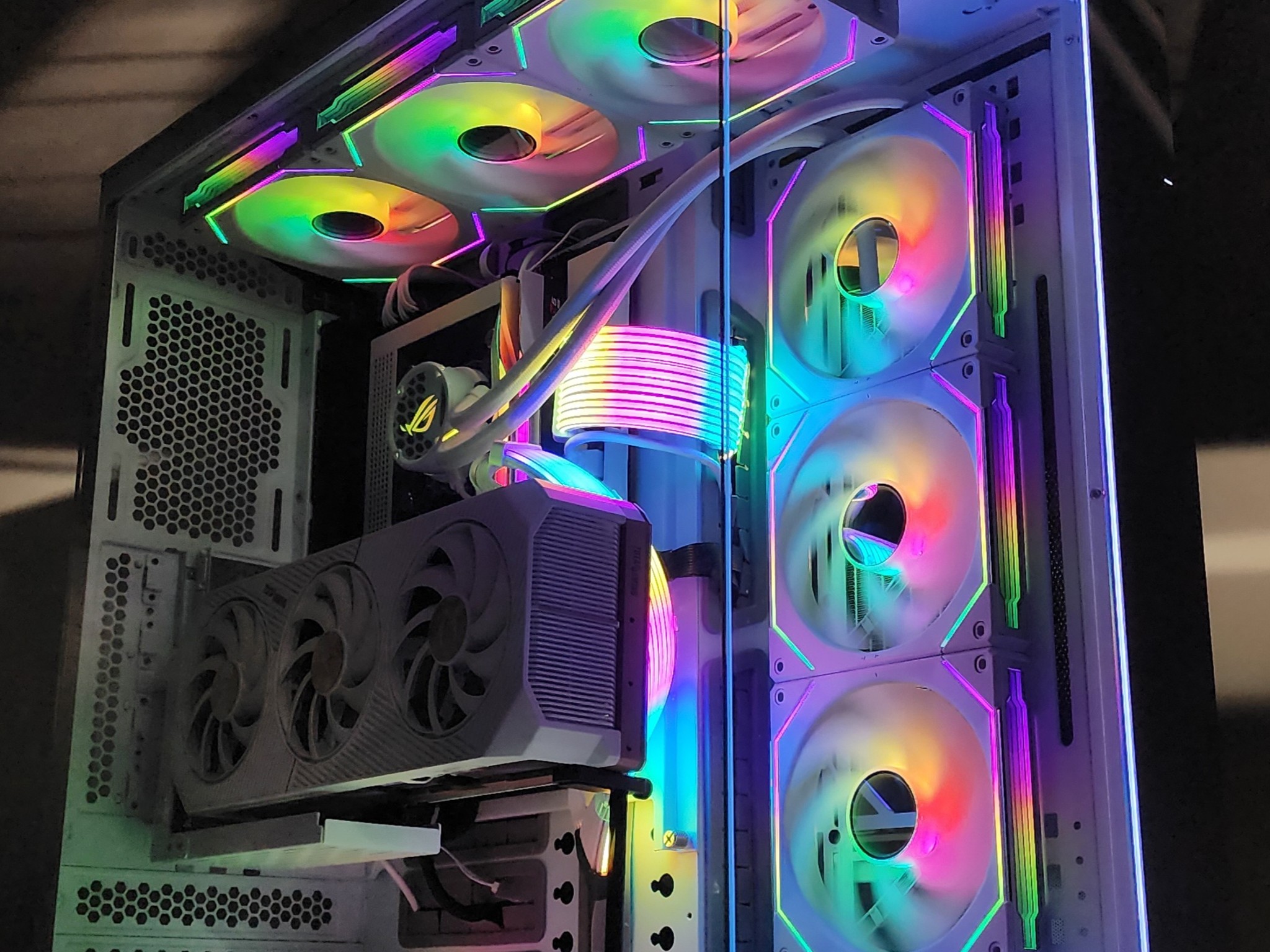 Gaming PC i9-14900K 32GB RAM 4TB SSD RTX 5080 16GB Windows 11 Computer