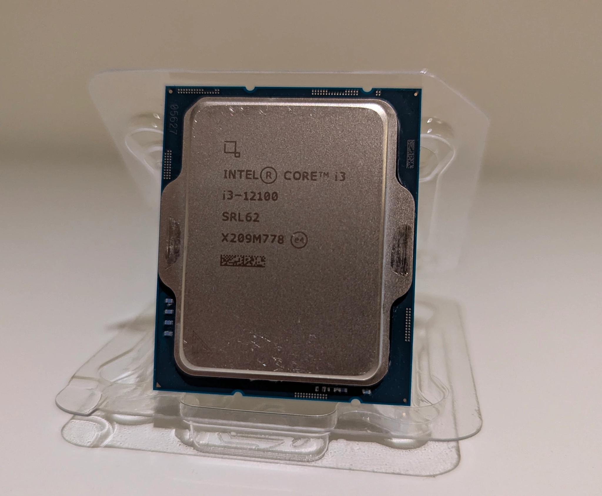 Intel Core i3-12100
