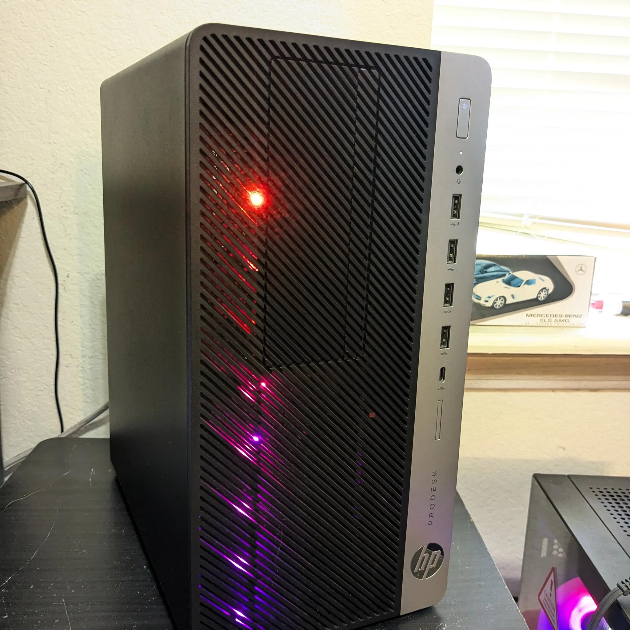 Intel Dual Core, 16GB RAM, 4GB AMD Graphics, 400GB SSD, Win10, Wifi, RGB