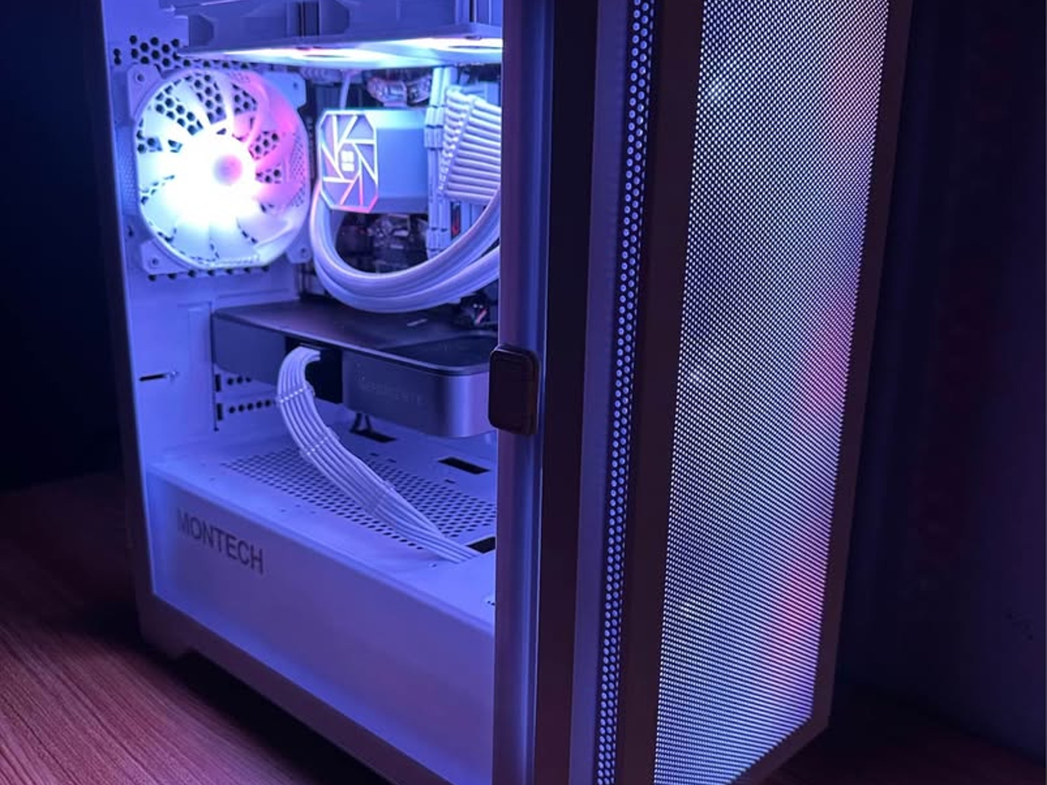 1440p 4K Gaming PC RTX 3070 Ryzen 7 5800X 32GB RAM 1TB SSD RGB Liquid Cooled