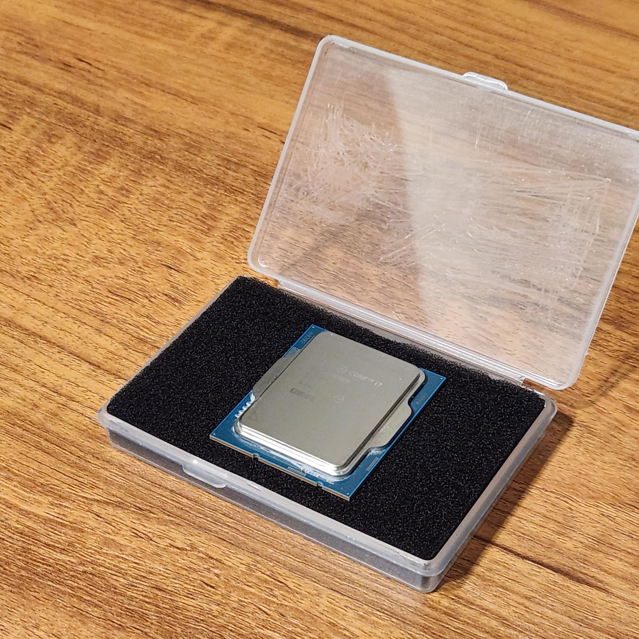 Intel Core i7-13700KF