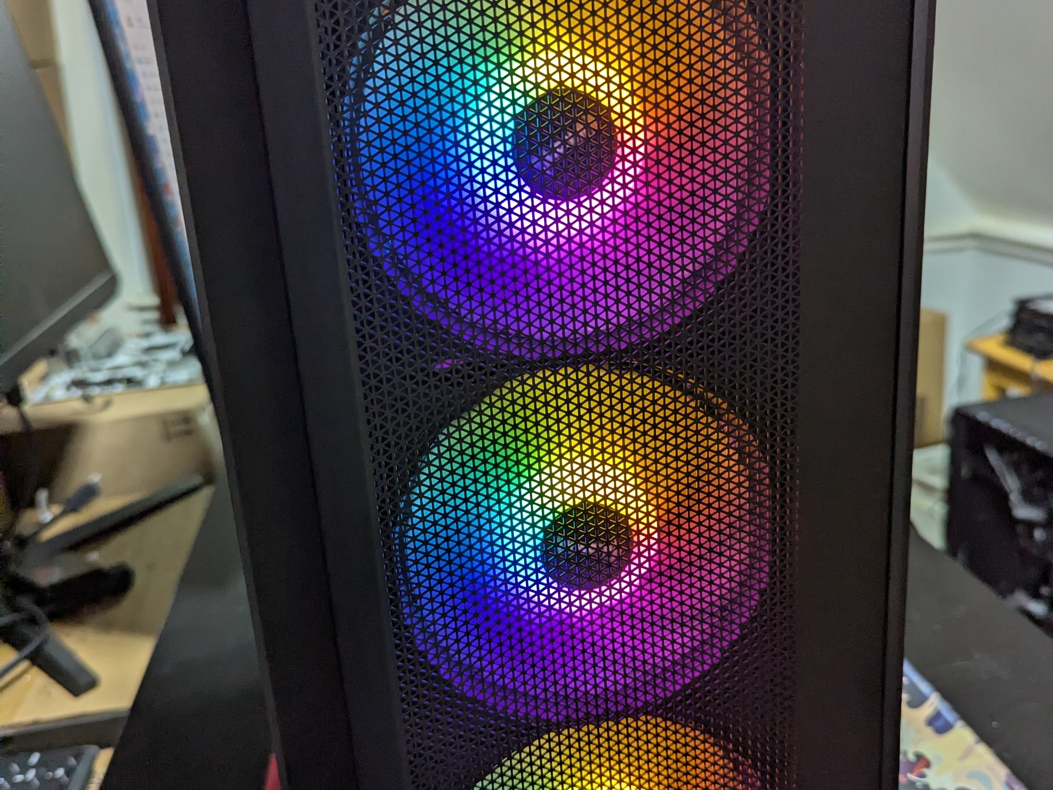 Gaming PC|AMD Ryzen 5 5600|AMD Radeon RX 9060 XT|32GB DDR4 3600|1 TB NVME SSD|Windows 11 Pro Active