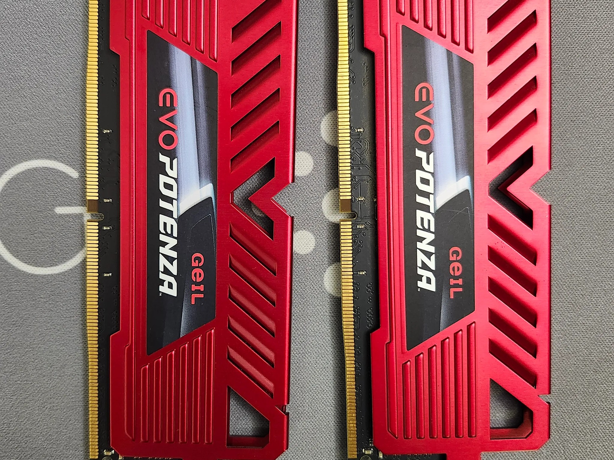 Evo POTENNZA 16gb DDR4 2133mhz