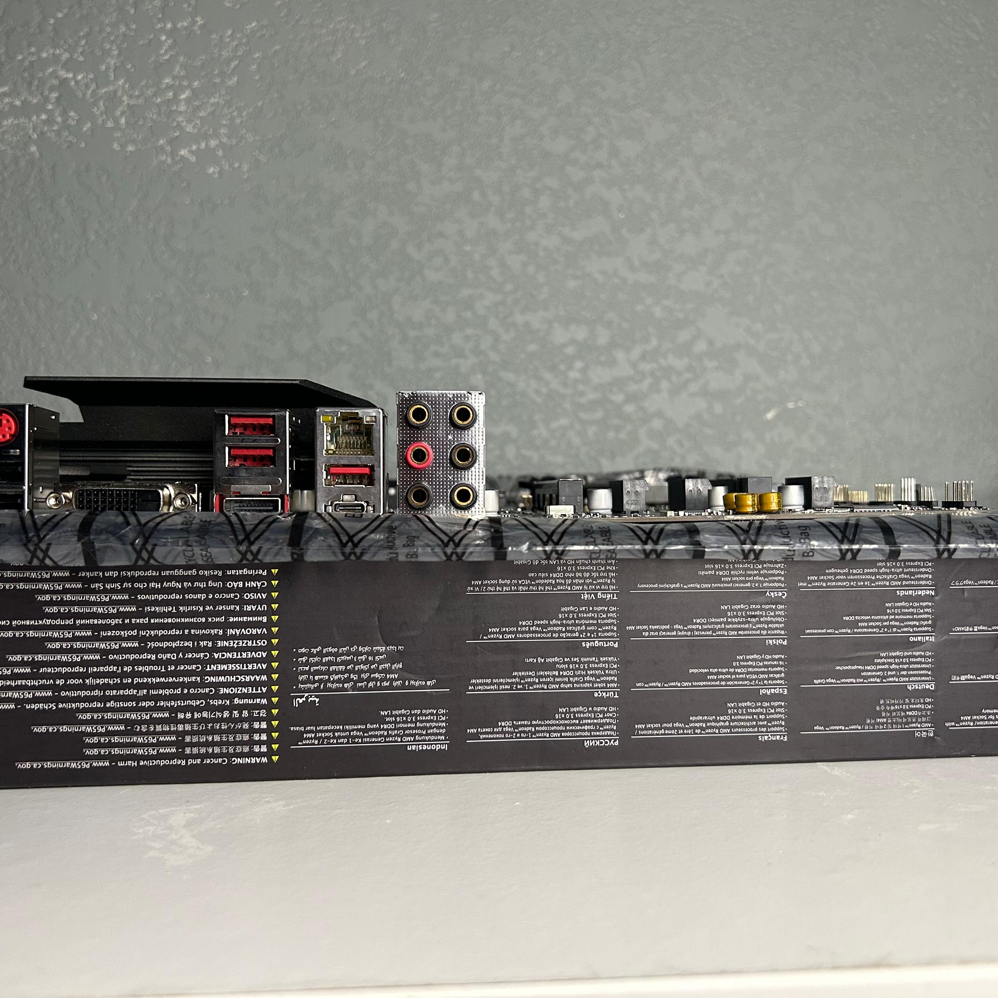 MSI B450 Tomahawk ATX AM4 Motherboard