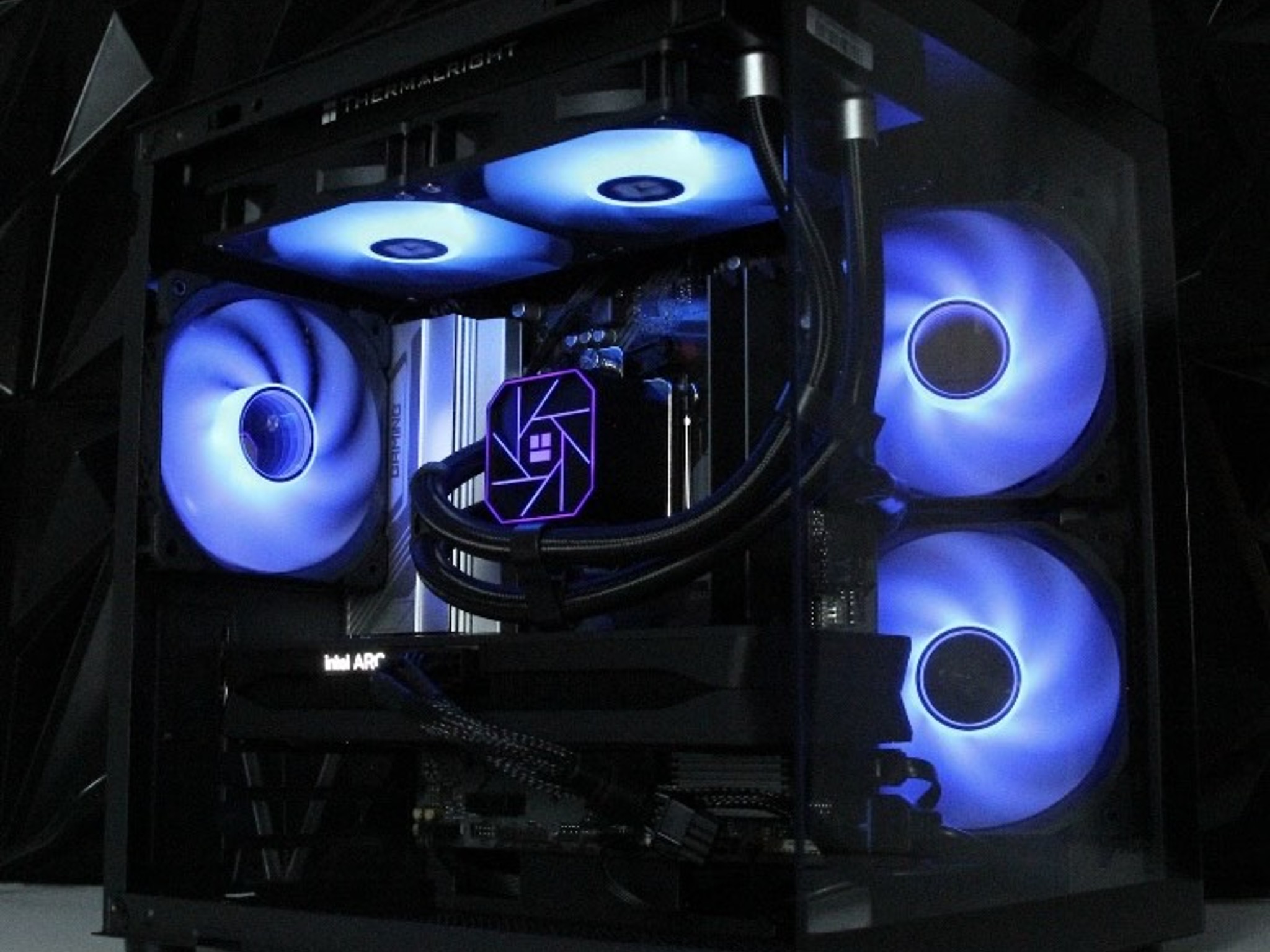 ALL NEW PARTS RYZEN 5 7600X INTEL ARC B580 CLEAN RGB GAMING PC
