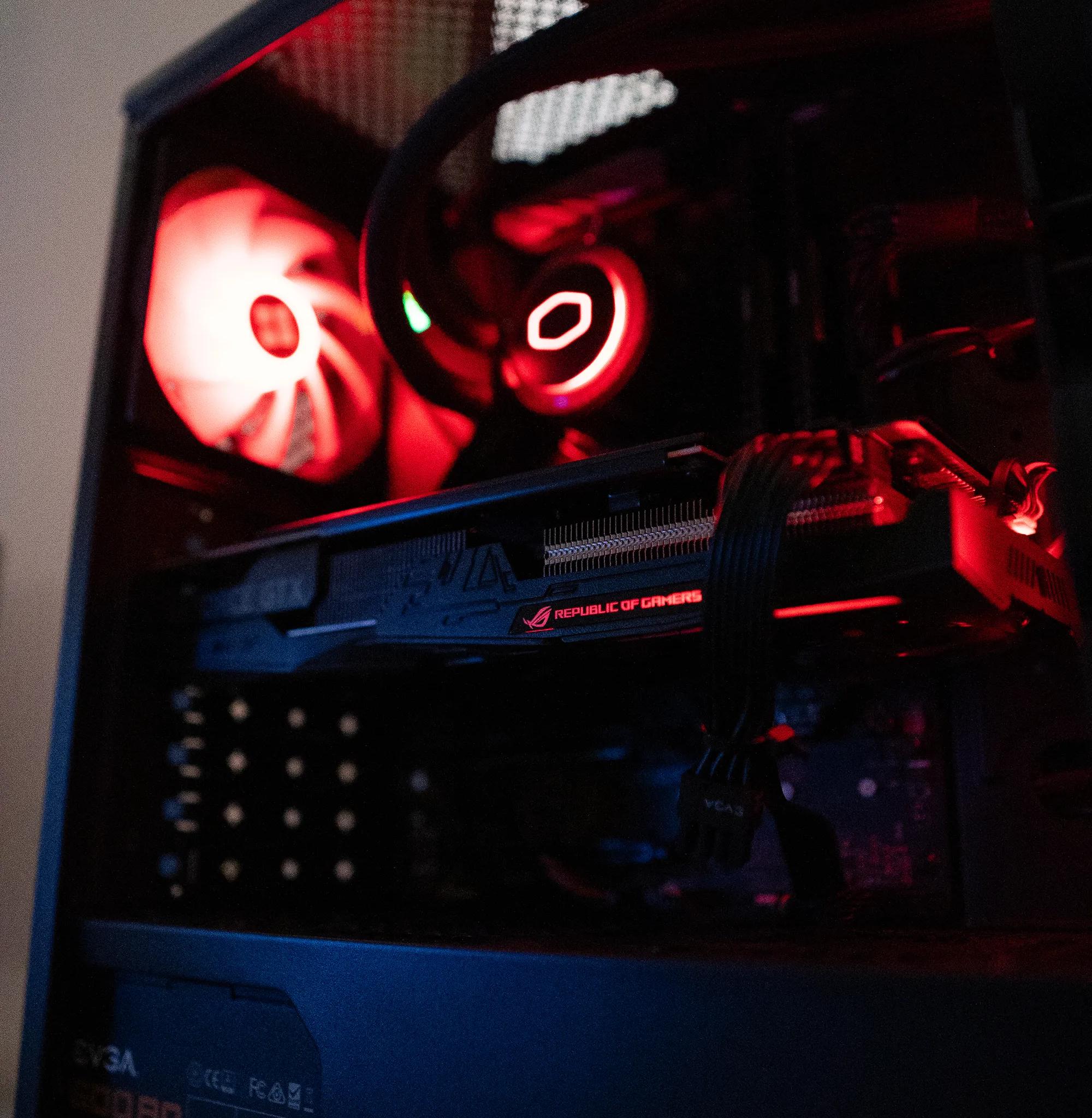 🩸⚫ | GTX 1660 Ti | RYZEN 7 2700X | 16GB DDR4 RAM | 256GB NVME SSD + 1TB HDD | Ruby Rocket 4.0