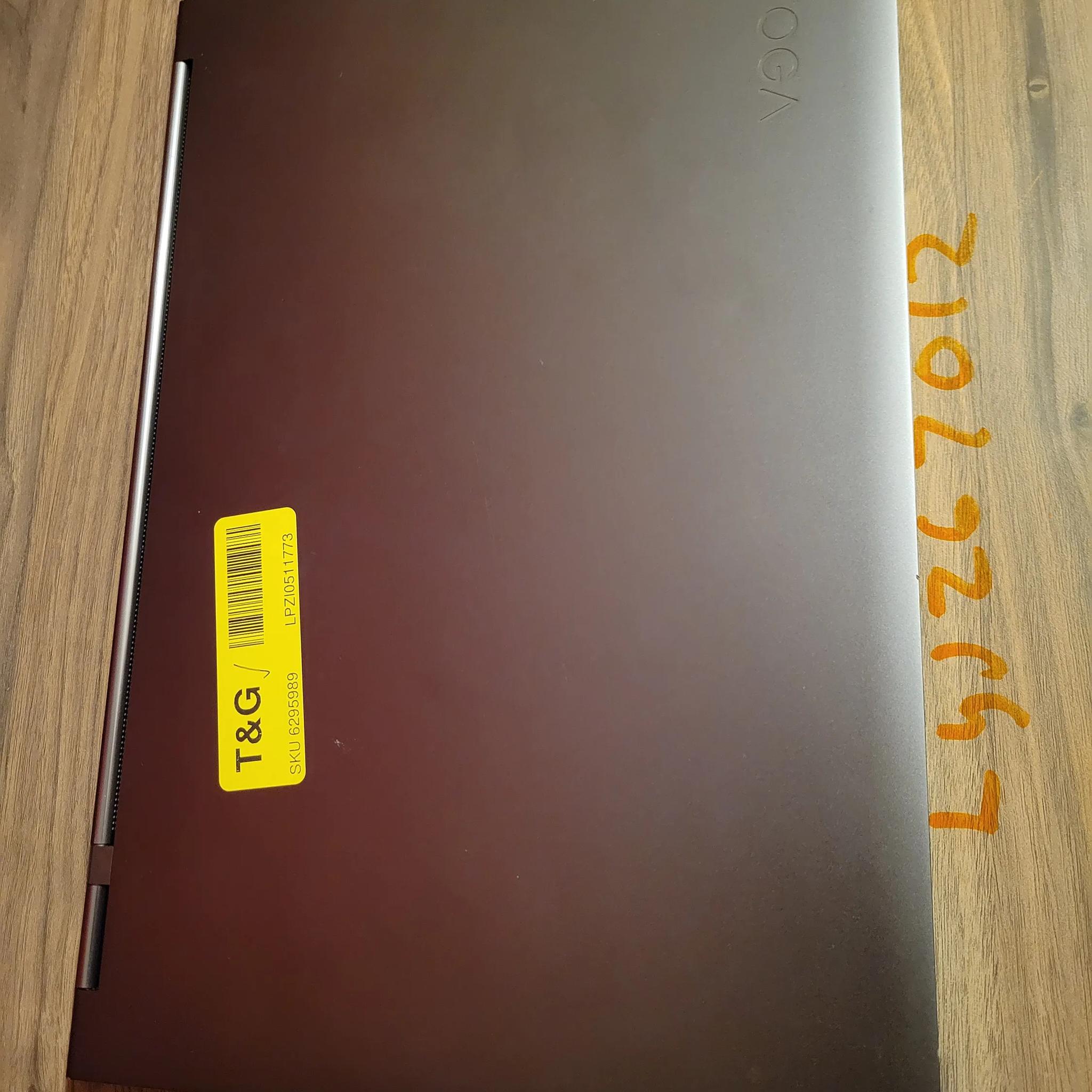 Lenovo Yoga C930 Laptop - 14" Touch Screen - 256gb ssd - intel i7