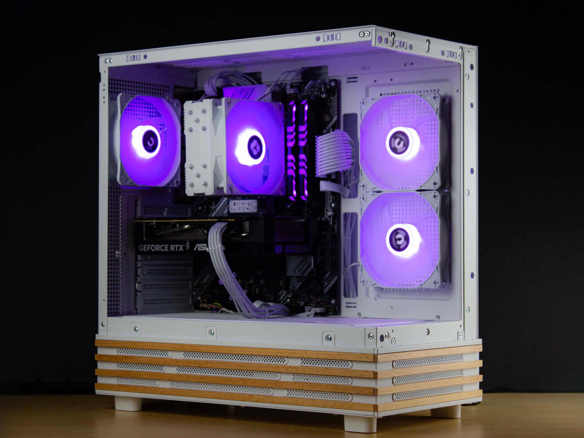 🧊❄️🧊 White Gaming PC – RTX 5060, Ryzen 5 5600, 16GB RAM, 1TB SSD - WiFi, BlueTooth 🧊❄️🧊