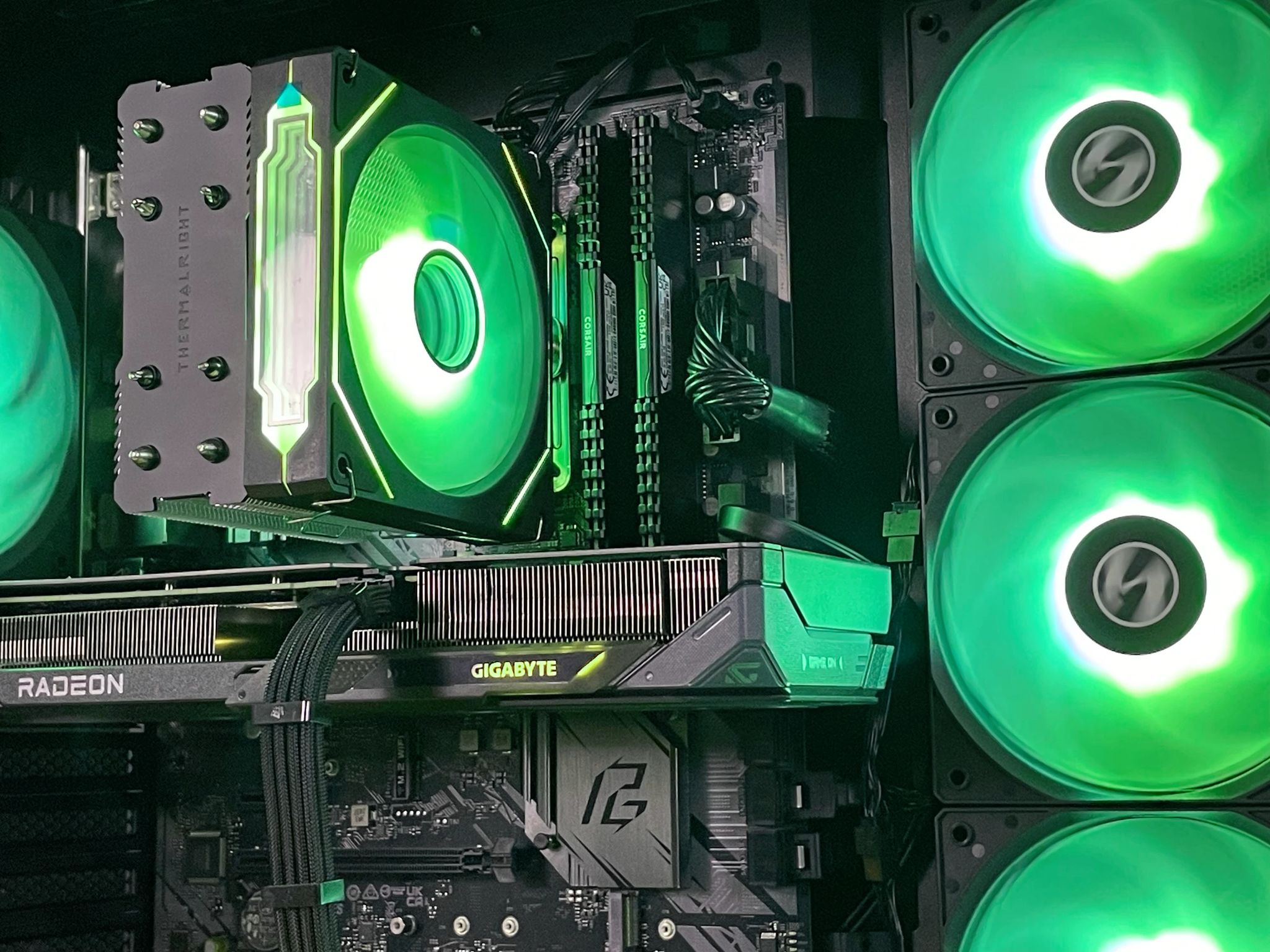 🍀 EMERALD Gaming PC | RX 9060 XT 16GB | Ryzen 7 5800XT | 32GB DDR4 | 2.5TB | WiFi + BT | FREE SHIP