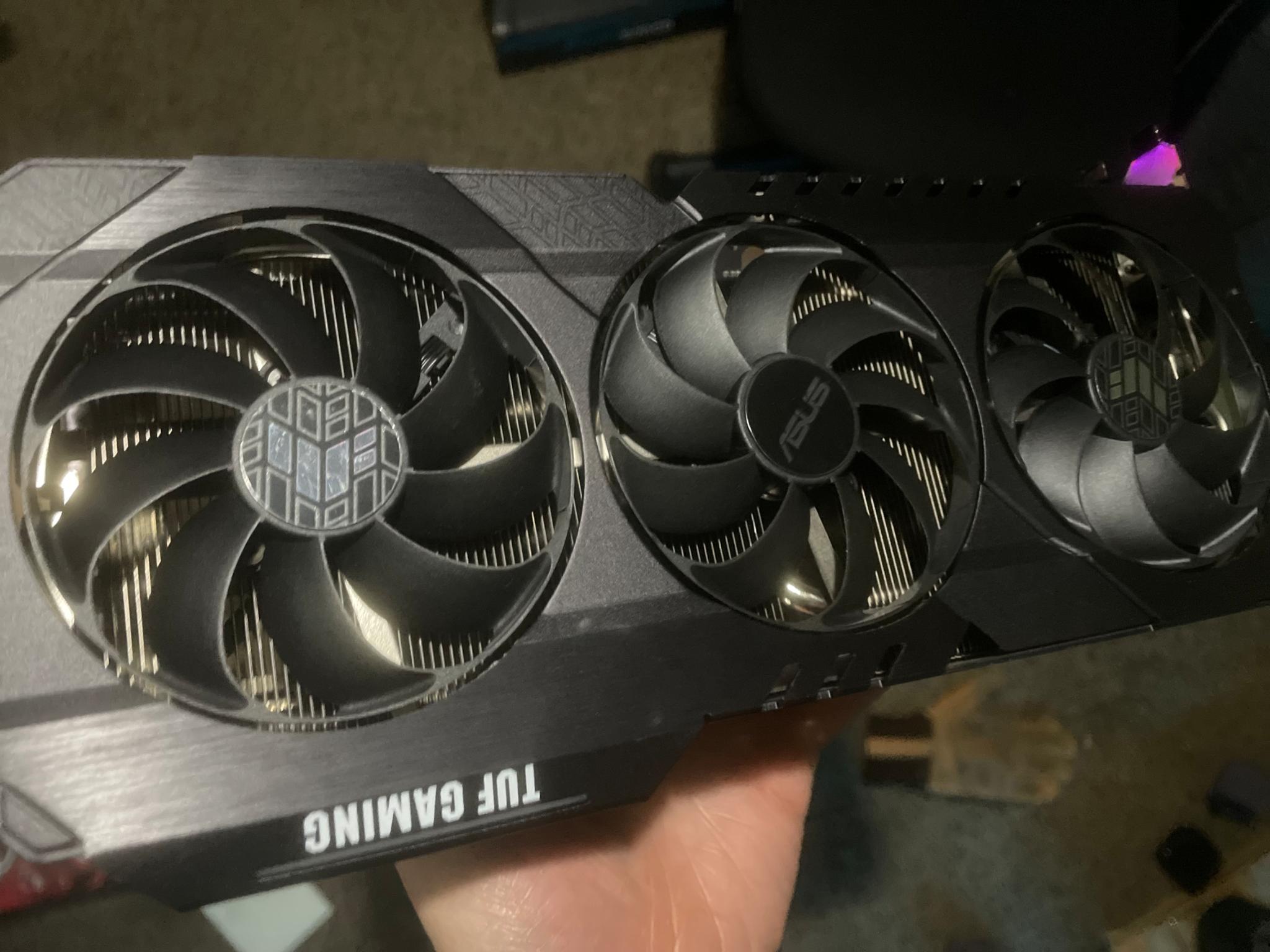 GeForce RTX 3060Ti Asus Tuf Gaming V1