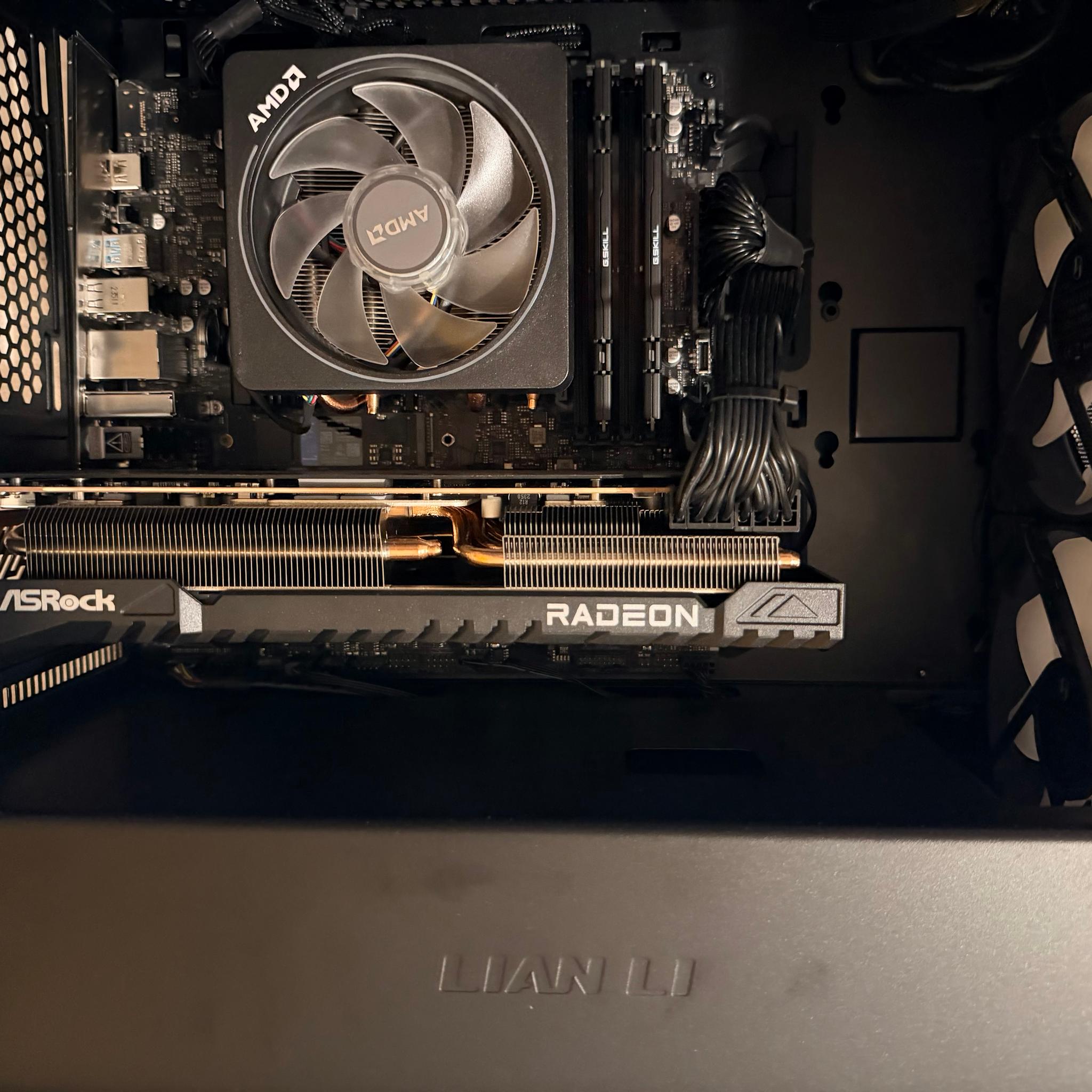 Powerspec G719, Radeon 7800XT, 9700X, 32GB RAM