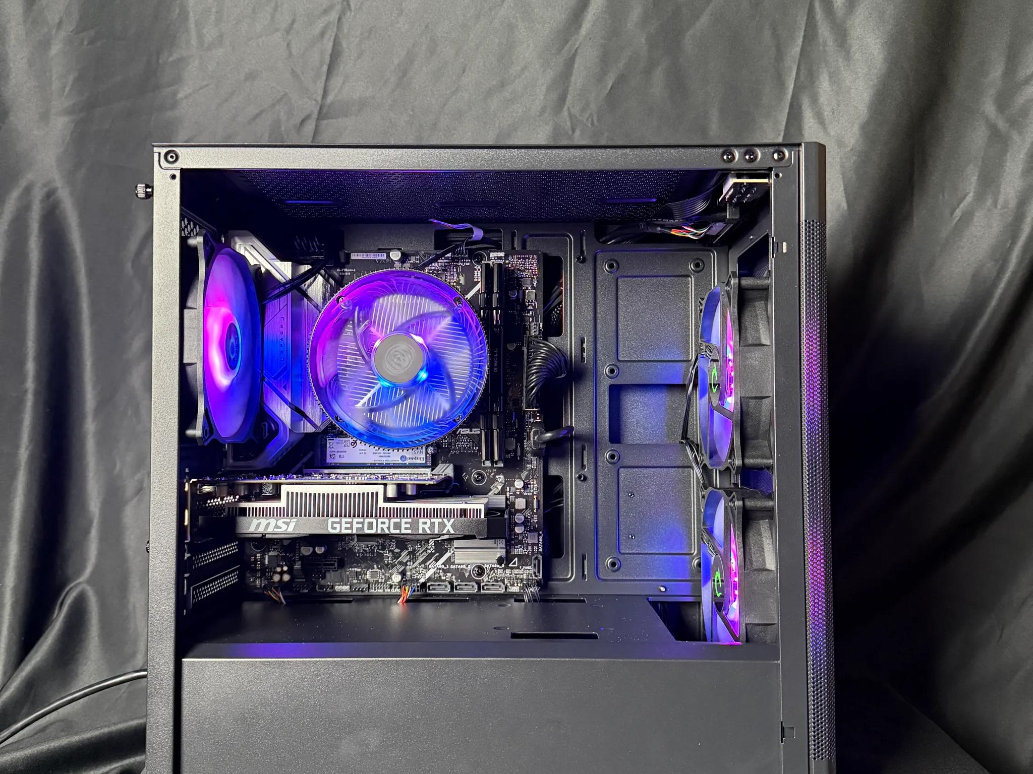 Night Fury Gaming PC w- i5-14400f / RTX 3050 6GB / 32GB DDR4 3200MHZ / 1TB SSD / 550W PSU / B760
