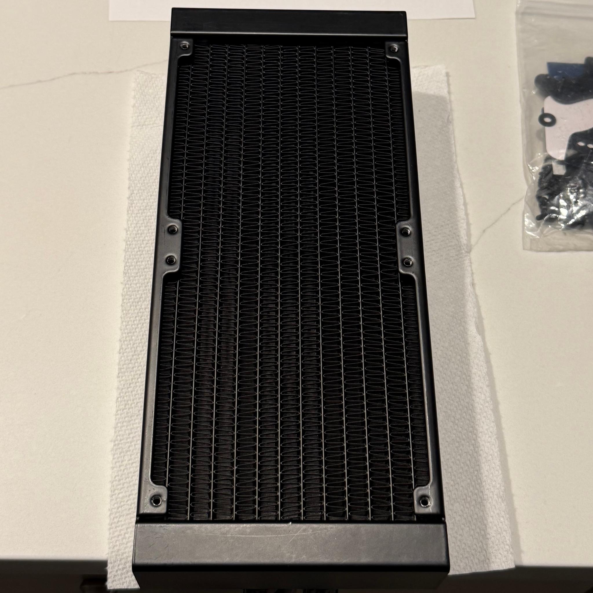 Arctic Liquid Freezer II - 240