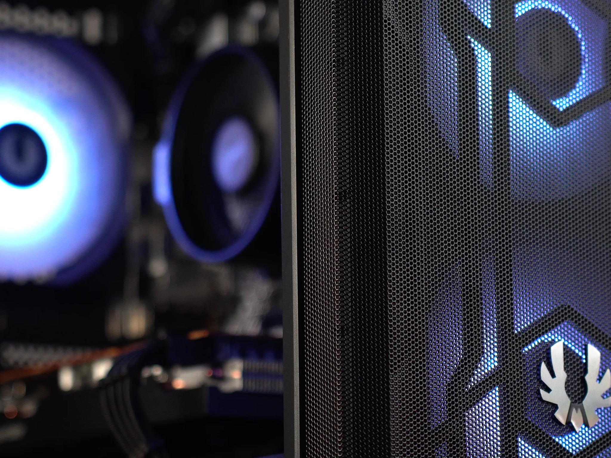 RX 6650XT + Ryzen 5500 Custom Gaming PC! ARGB