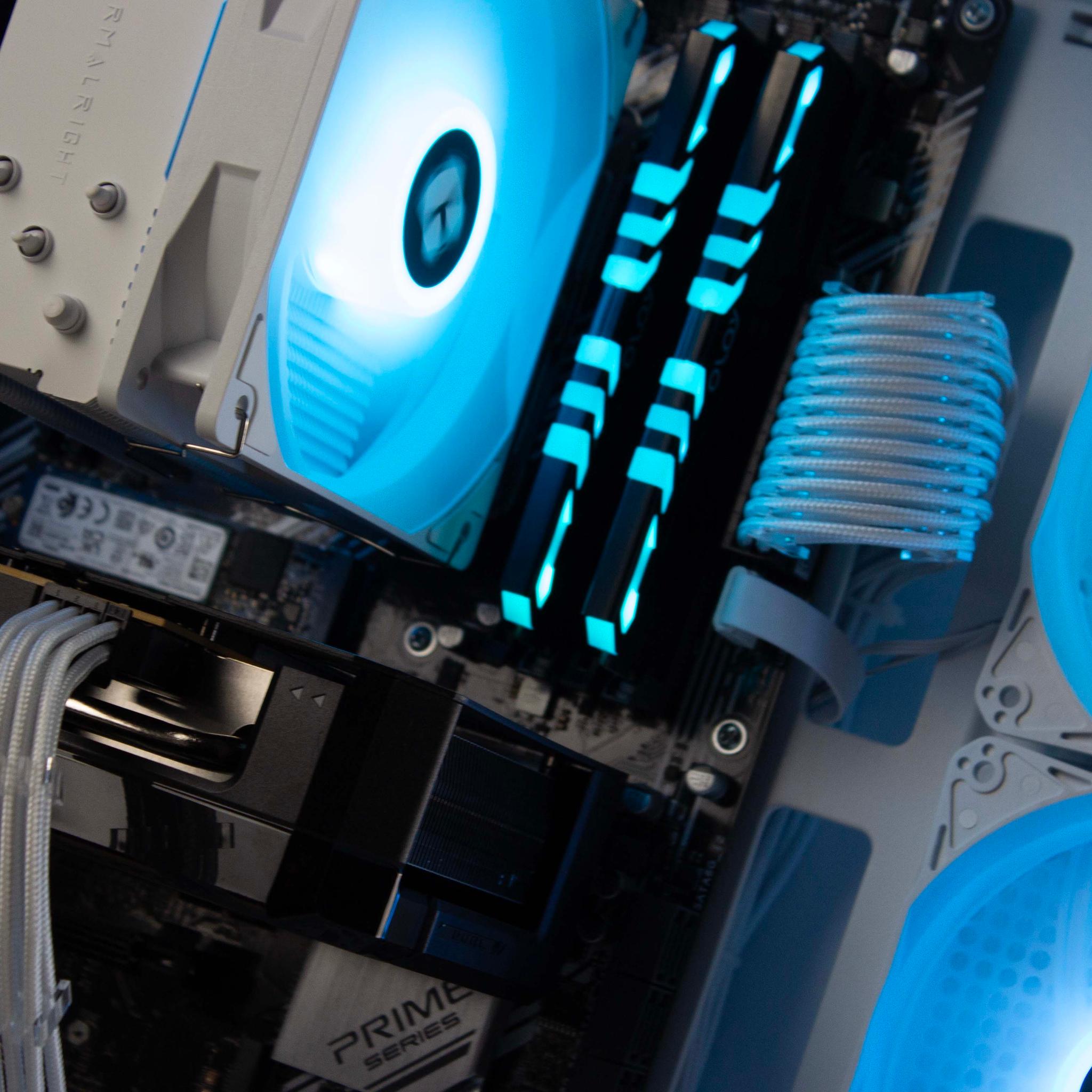 🧊❄️🧊 White Gaming PC – RTX 5060, Ryzen 5 5600, 16GB RAM, 1TB SSD - WiFi, BlueTooth 🧊❄️🧊