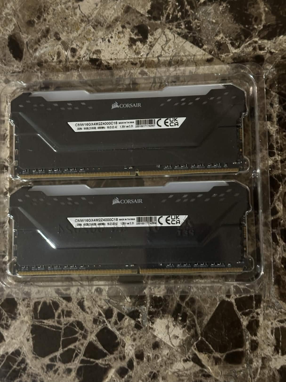 Corsair Vengeance RGB Pro 16GB (2x8GB) DDR4 4000MHz – Tested Working