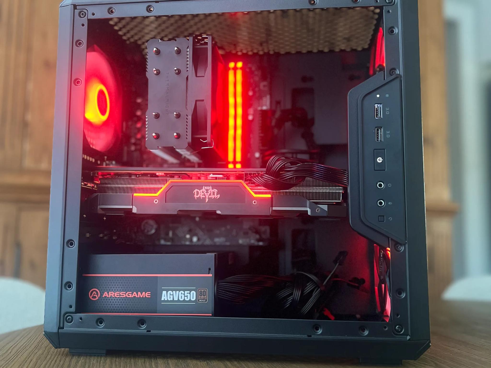 💪 Bang for your Buck! | RX 5700 XT + i5 12400f + 16 GB DDR4 3000MHz + 1TB SSD