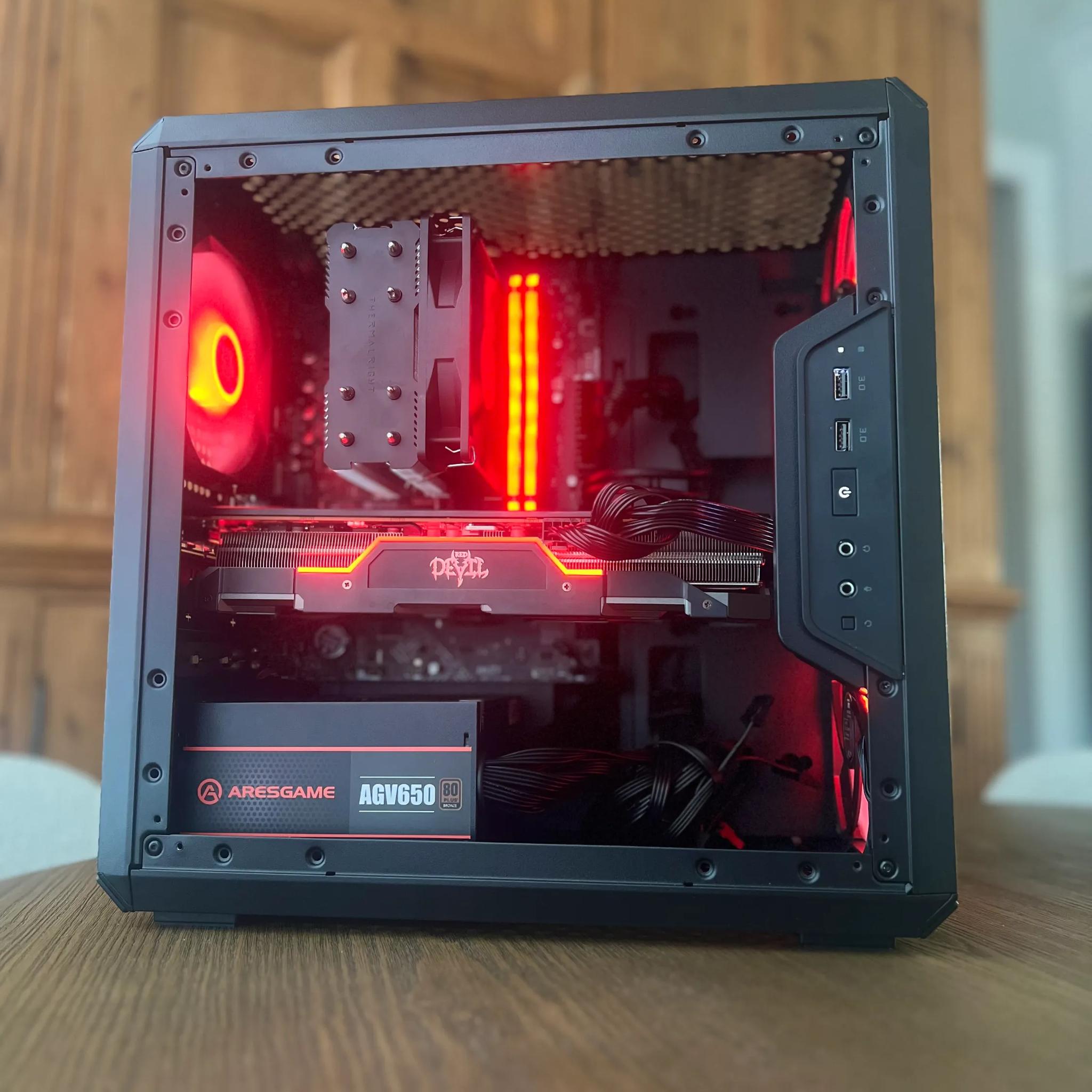 💪 Bang for your Buck! | RX 5700 XT + i5 12400f + 16 GB DDR4 3000MHz + 1TB SSD