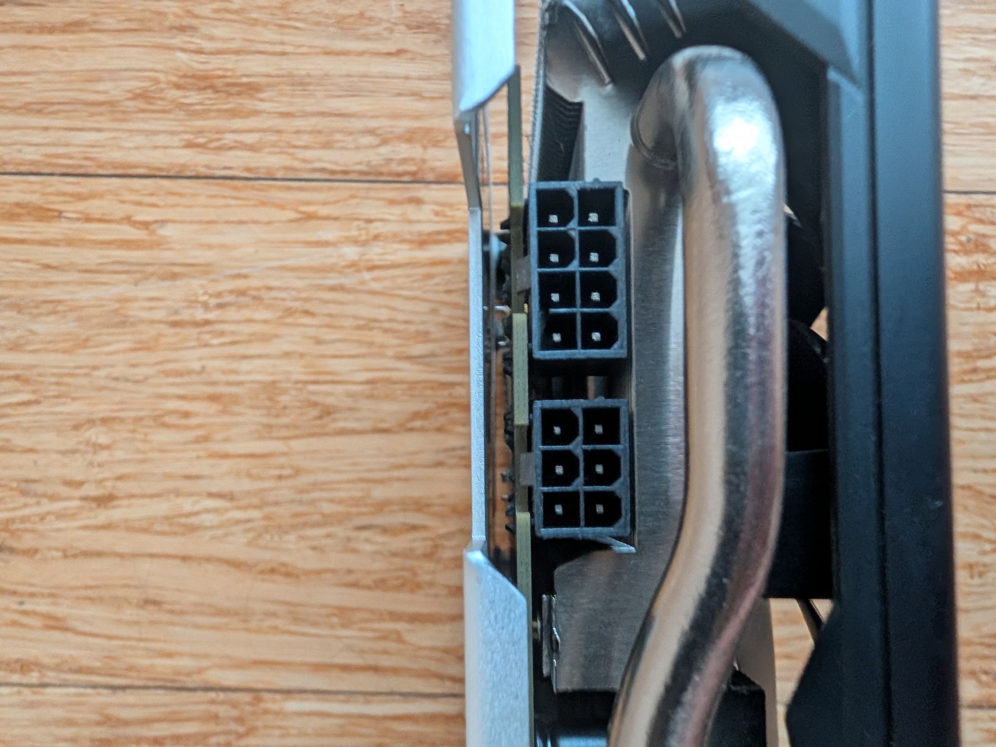 SAPPHIRE NITRO Radeon RX 580 4GB