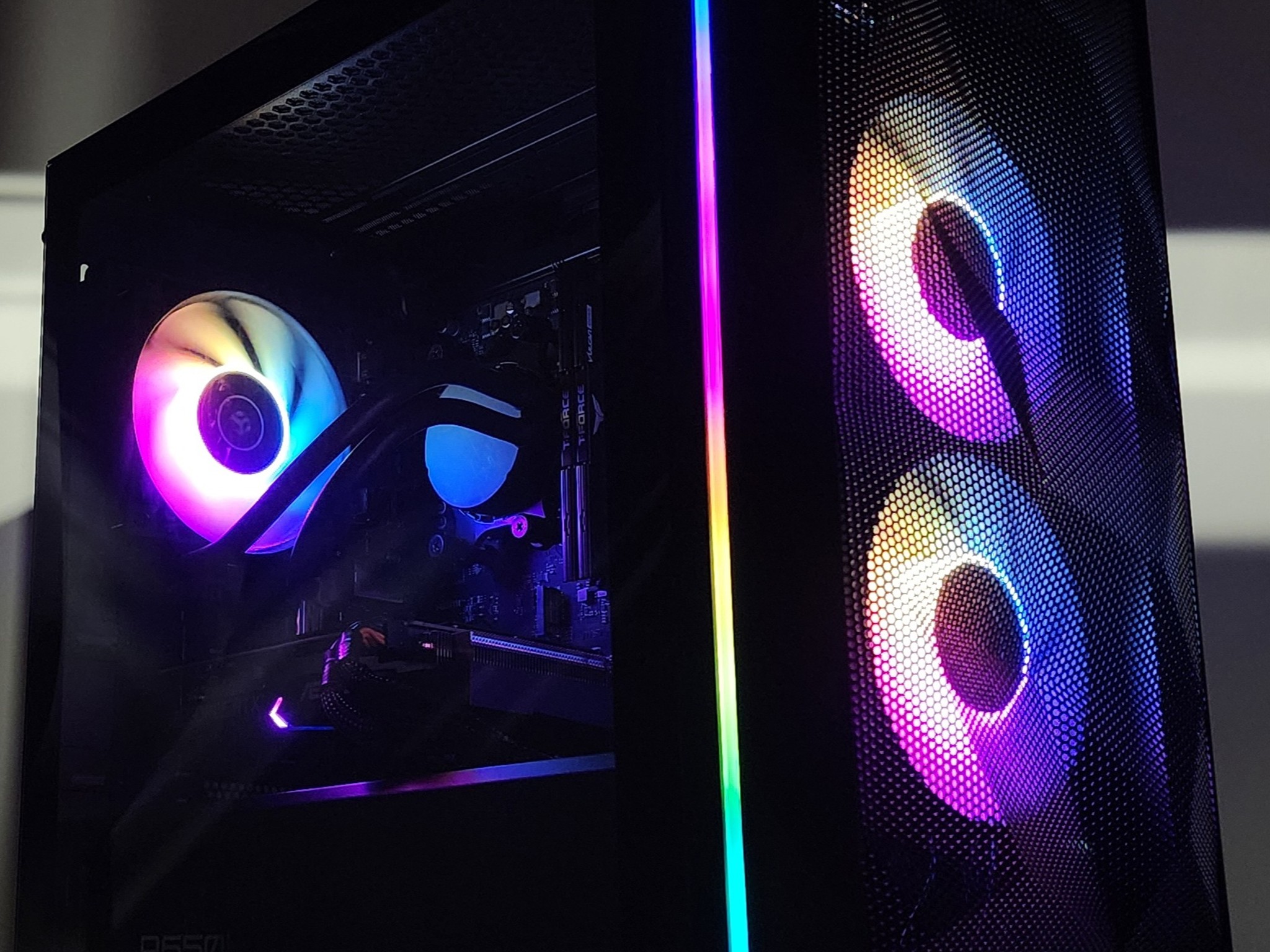 Gaming PC Ryzen 5 8400F 16GB RAM 1TB SSD RTX 3060 8GB Windows 11 Computer