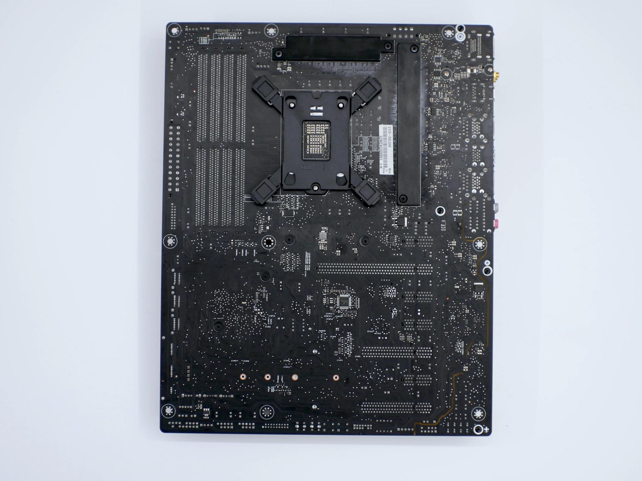 ASUS Z170-DELUXE GAMING LGA 1151 DDR4 ATX, I7 7700 CPU, 16GB, 500GB m.2