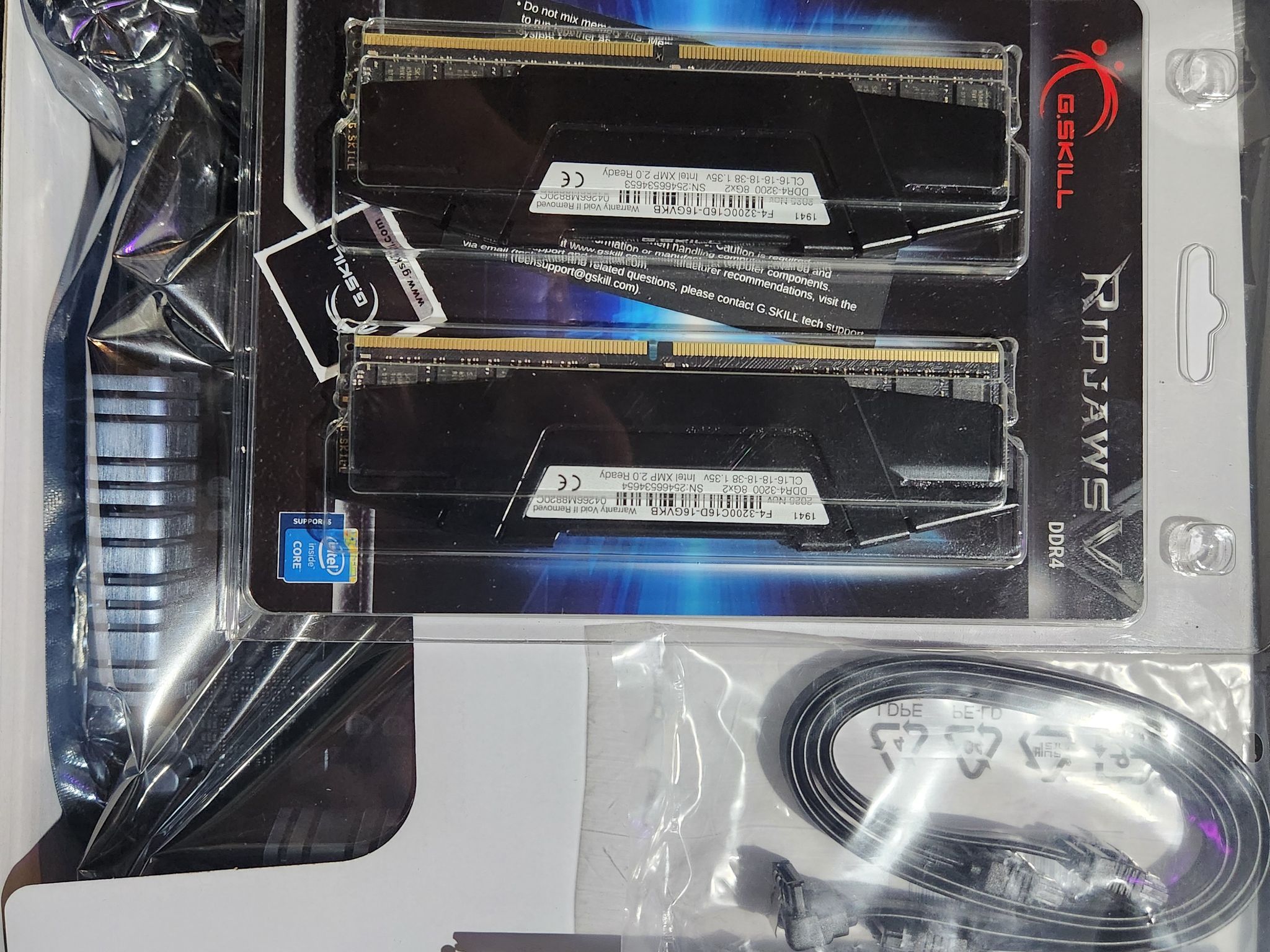Asrock B450m ac/ r2.0  and 16gb ddr4 ram Bundle