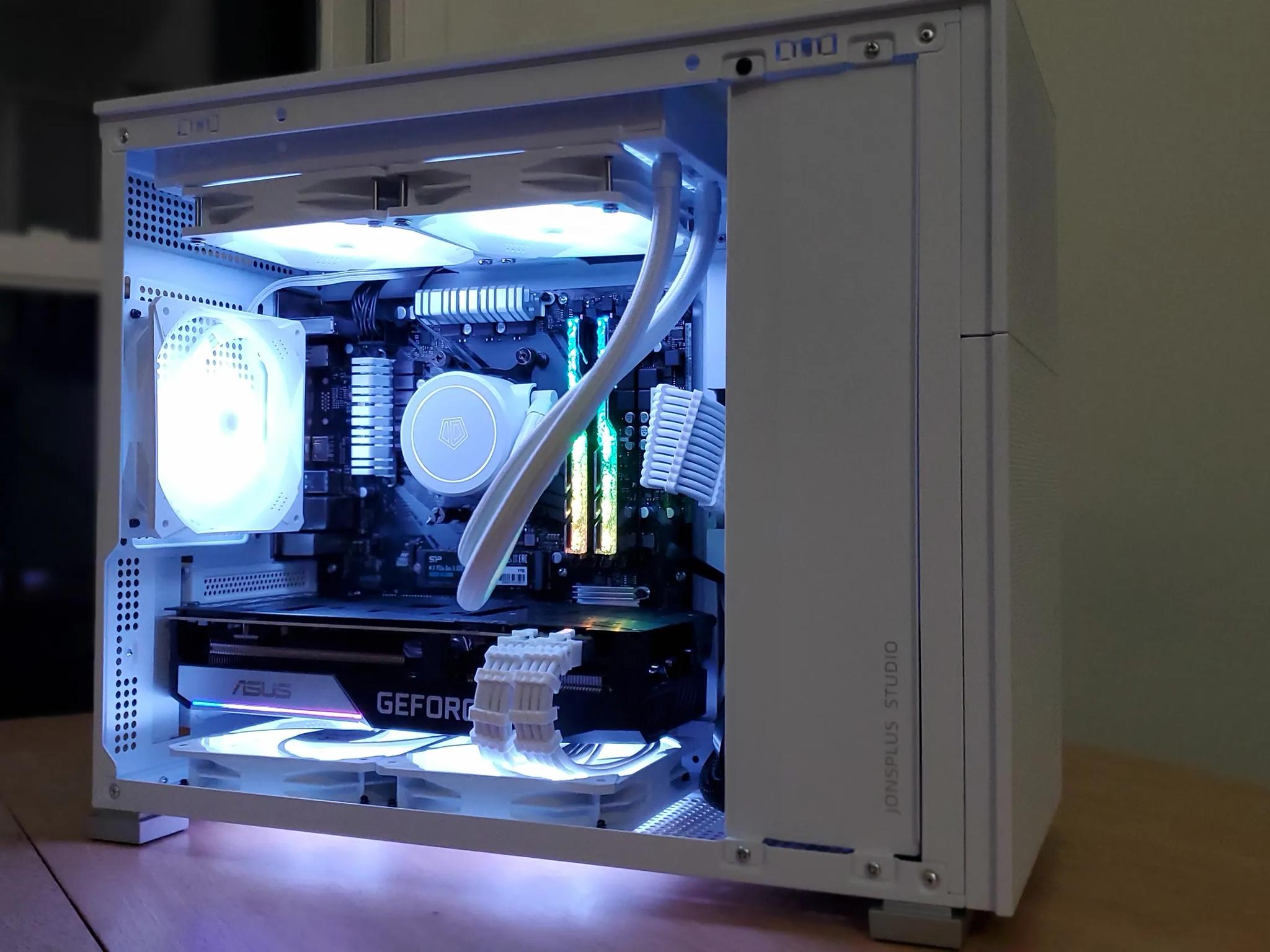   RTX 3070 Ryzen 7 SFF Gaming/Streaming PC