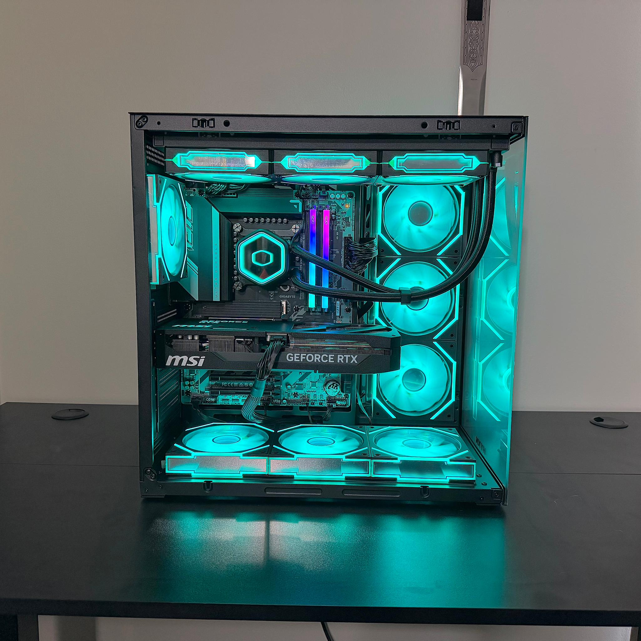 RTX 5070 ti | Intel Core Ultra 7 265KF | 32GB ram | 2TB M.2 Gaming PC