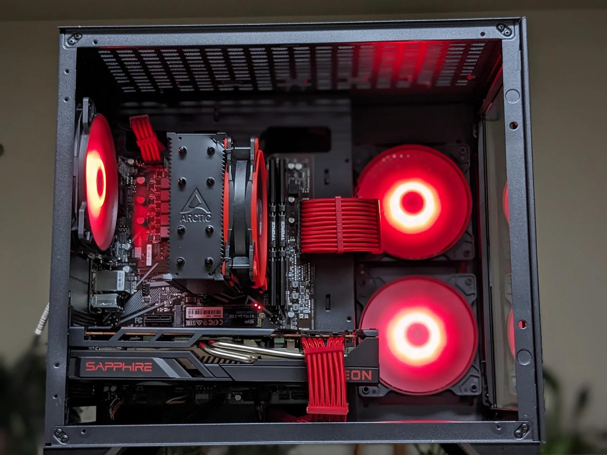 Mid Range Ryzen Gaming PC - Ryzen 5 3600 - RX 6700 XT