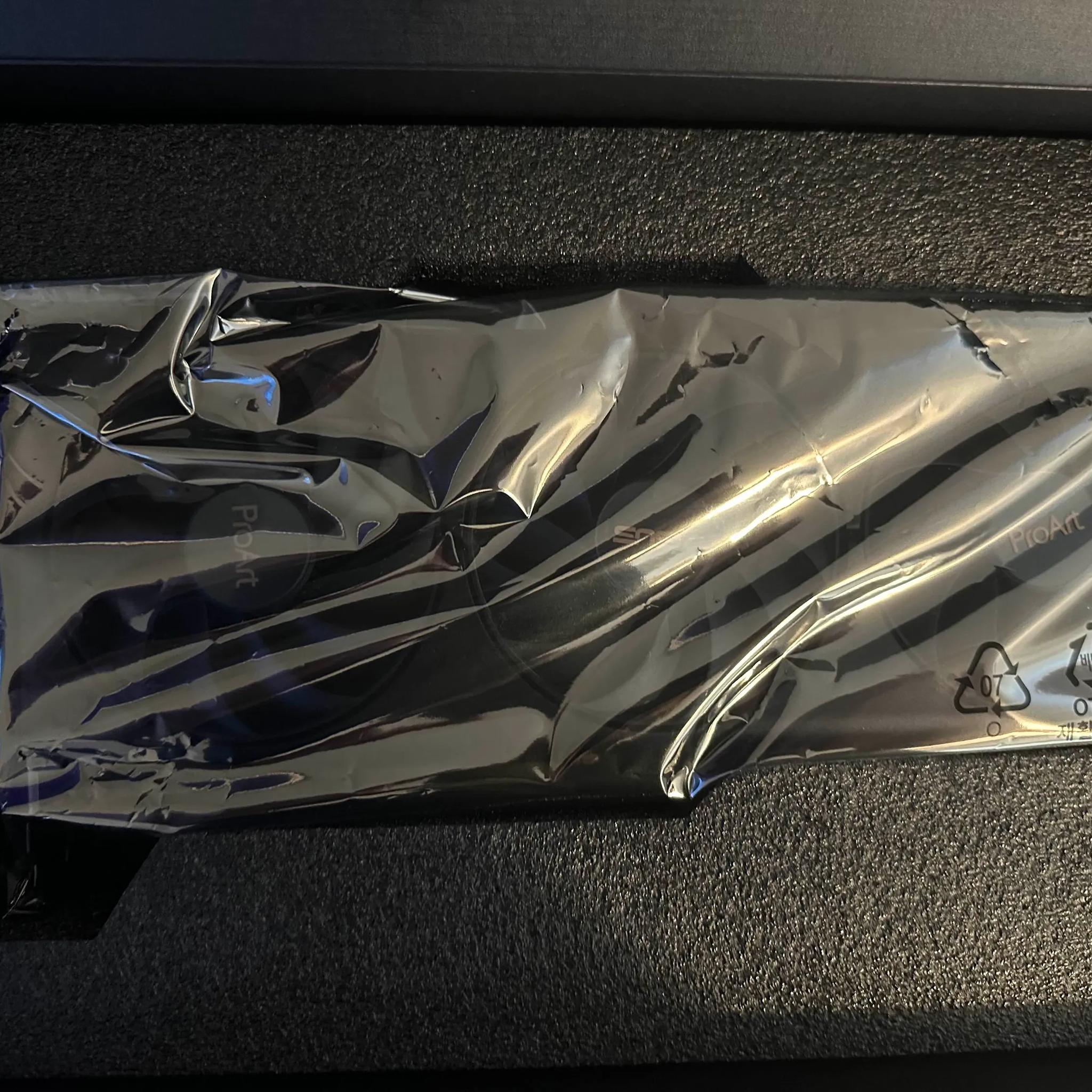 RTX 4070: ASUS Proart OC