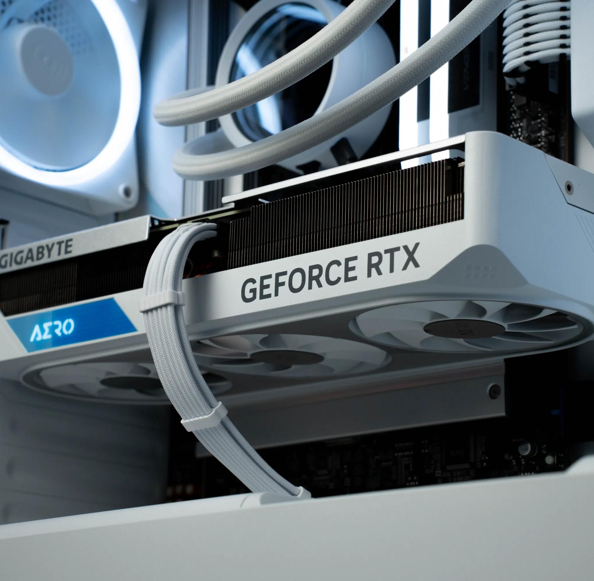 ~The Classic~ (RTX 4070 Ti | Ryzen 7 7700X | 32gb DDR5 6000MHz | 2tb SSD | WiFi | Bluetooth)