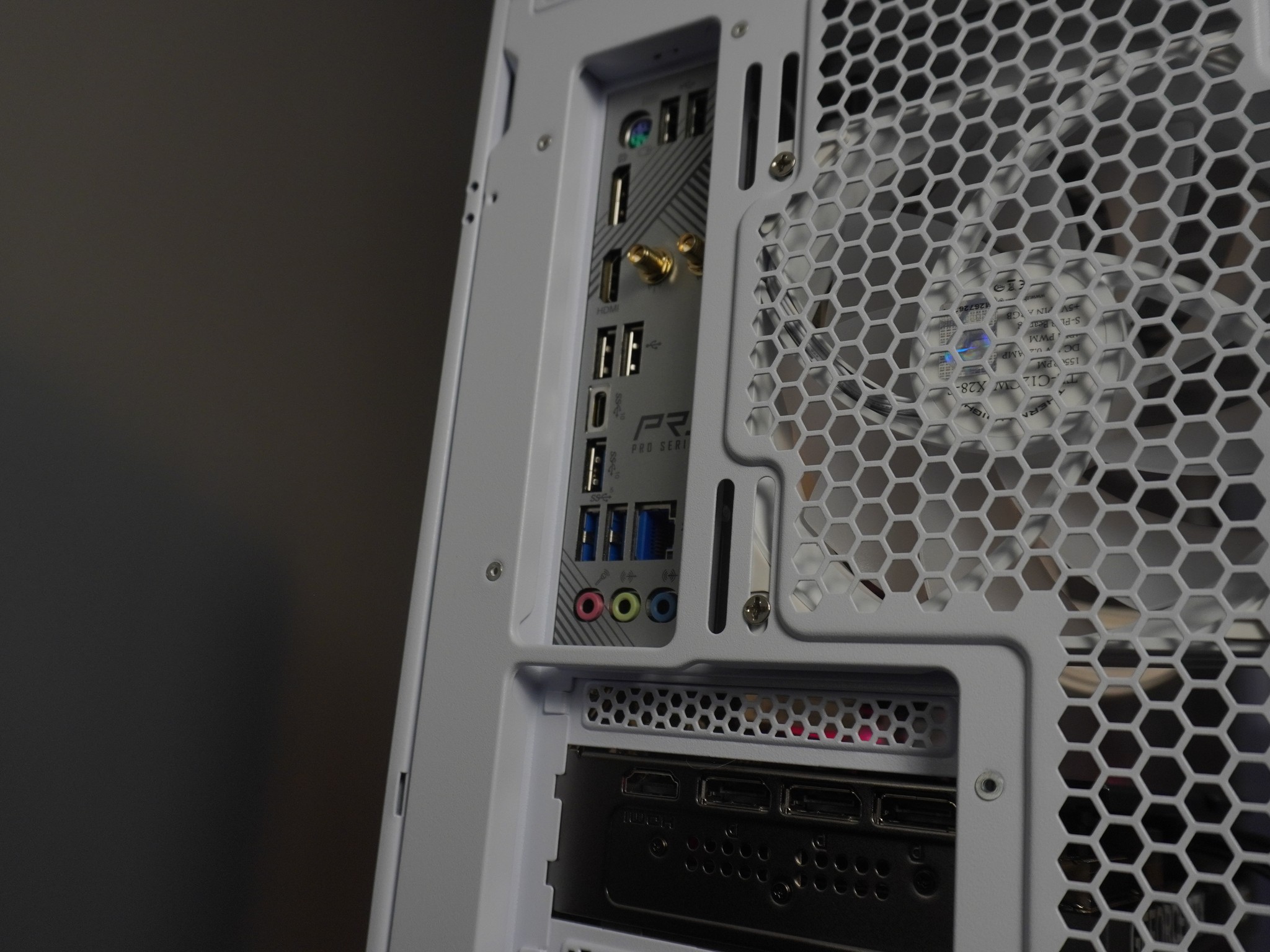 🤍AESTHETIC🤍 ULTIMATE 1440p/4K MACHINE 💚RTX 5070 💙 i5 14600k | 1TB NVME | 32GB | WINDOWS 11