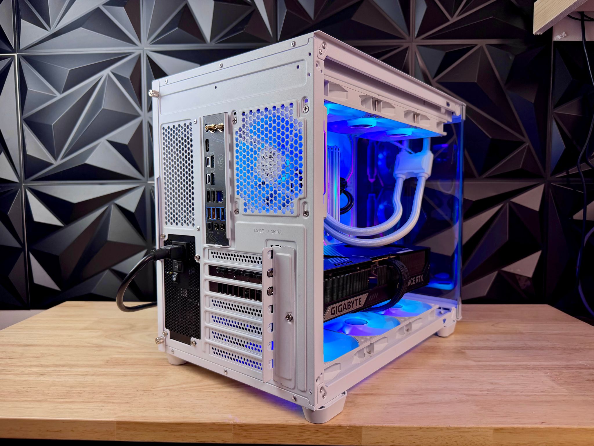 Intel Ultra 9 285K AI Workstation RTX 5080 64GB DDR5 4TB NVMe WiFi7 Desktop PC!