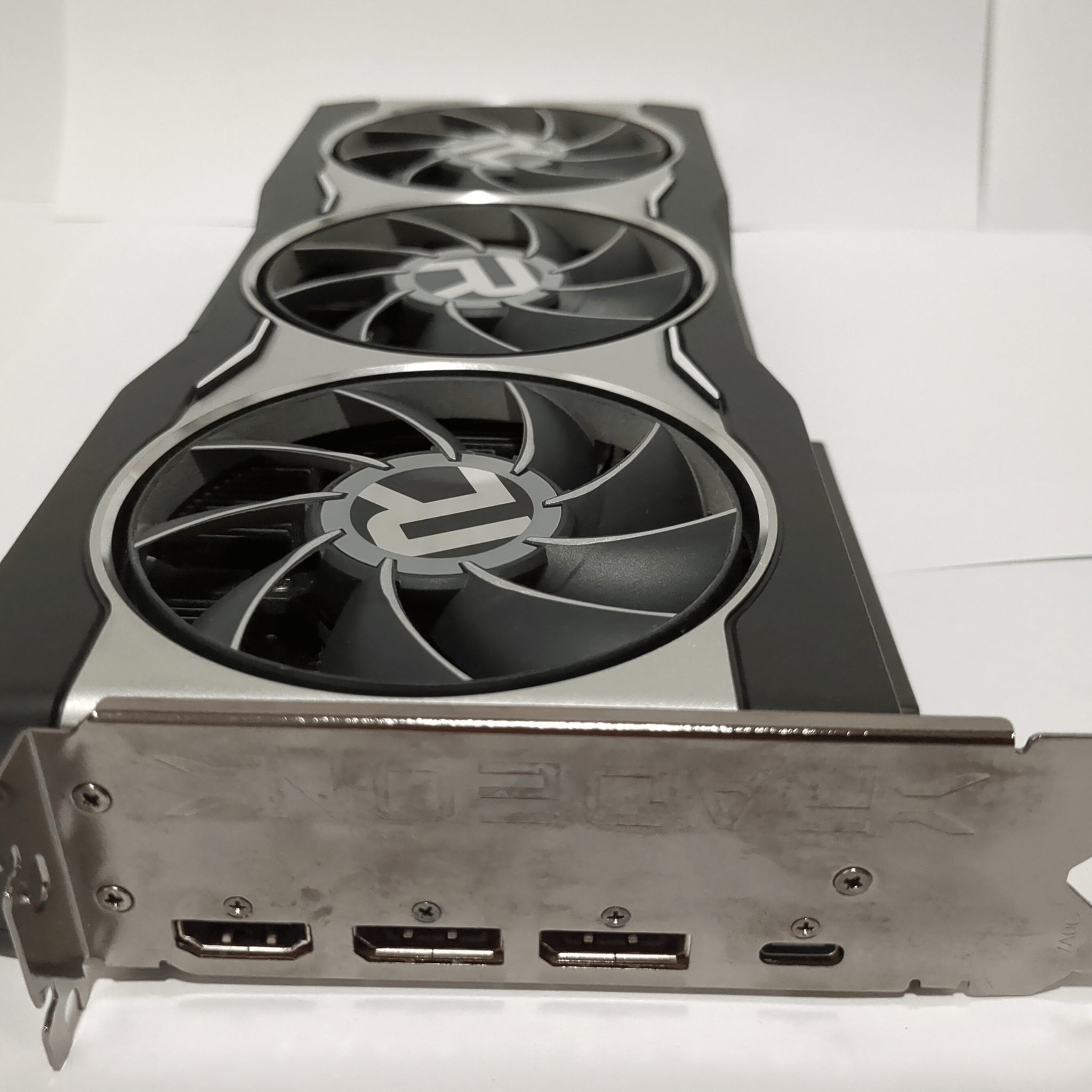 AMD Radeon RX 6800 16GB Reference