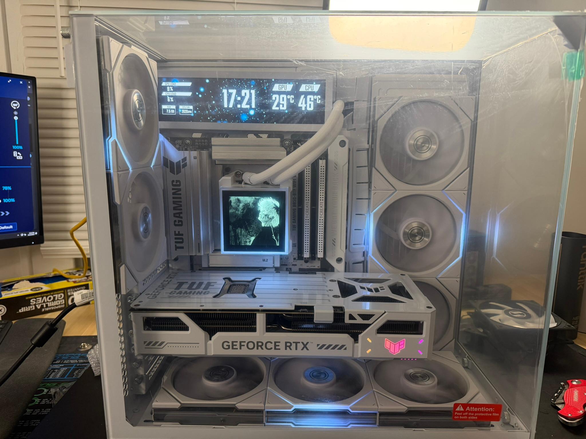 All White Lian Li BTF | RTX 5070 Ti BTF 16GB | 32GB DDR5 | 2TB NVMe |