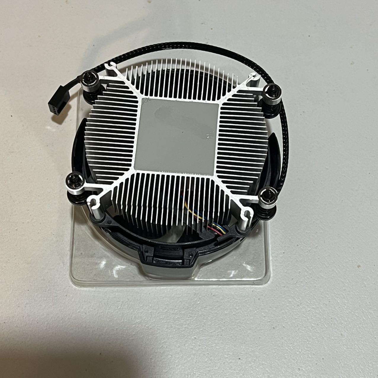 Brand New AMD Wraith Stealth Cooler Free Shipping ! !