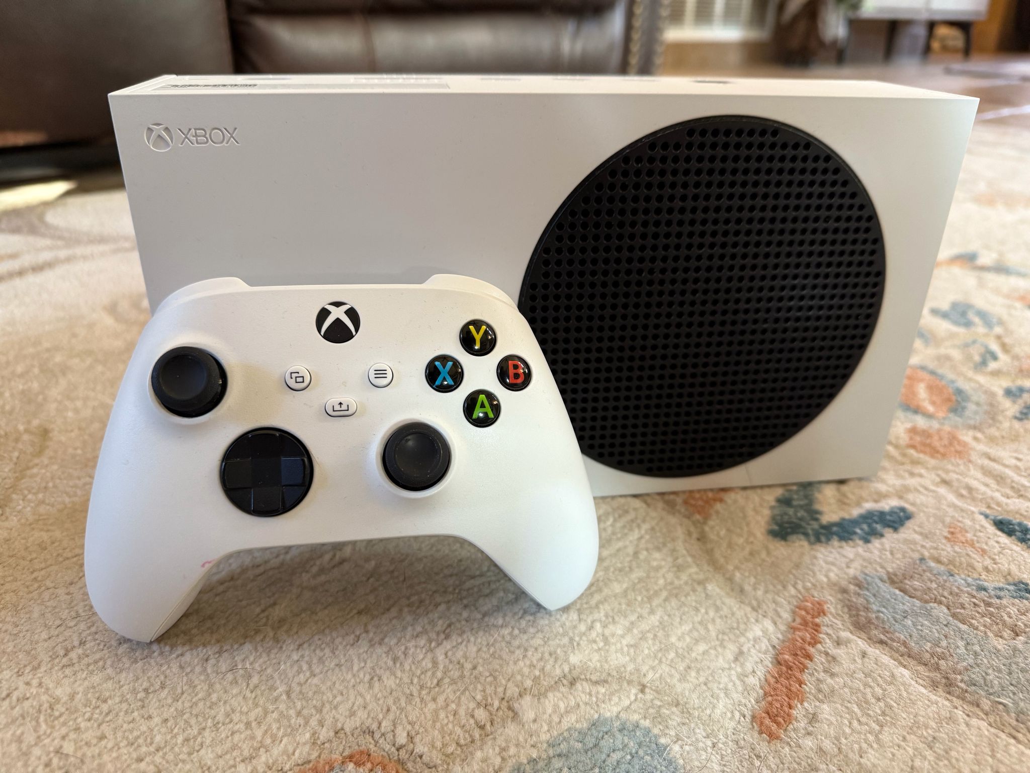Xbox Series S 512GB – Like New / Barely Used (Includes Original Box)