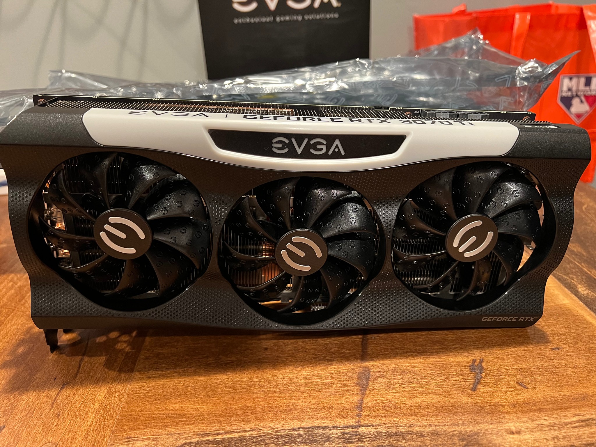 EVGA GeForce RTX 3070 Ti FTW3 *2 Months Used