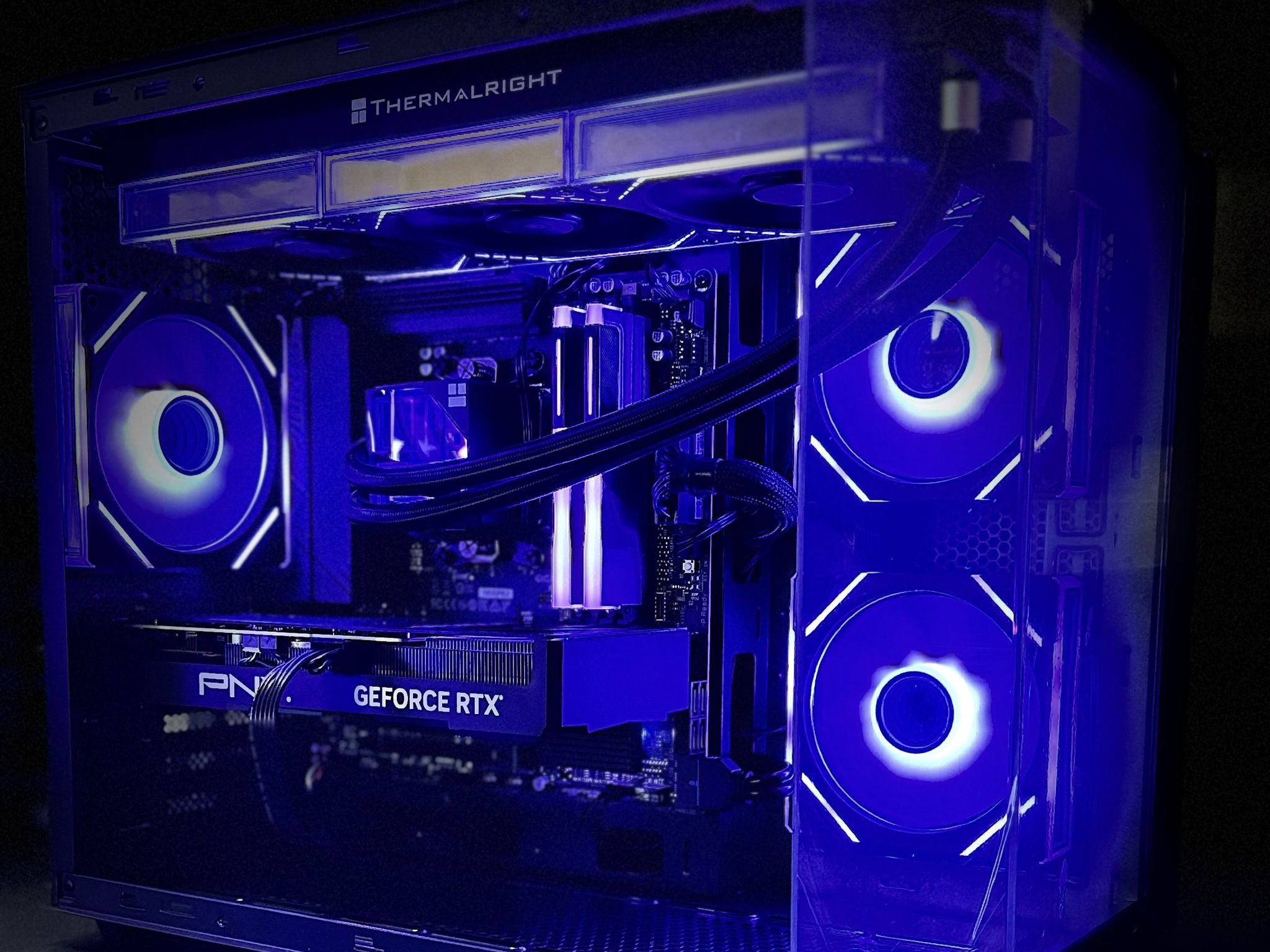 Dark Phantom | RTX 4070 | Ryzen 5 7500F | 32 GB DDR5 6000 | 1 TB SSD | High End Gaming PC